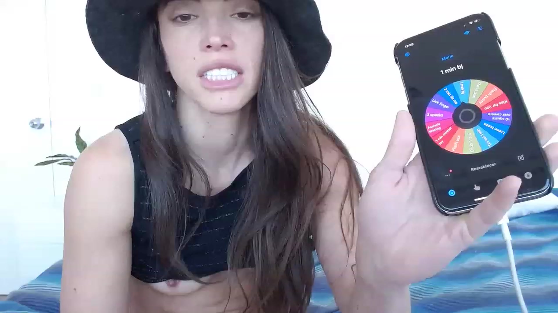 Gallery image thumbnail from Fitsexygirl's myfreecams stream on, 12/08/2022, 20:11 image 8 of 20
