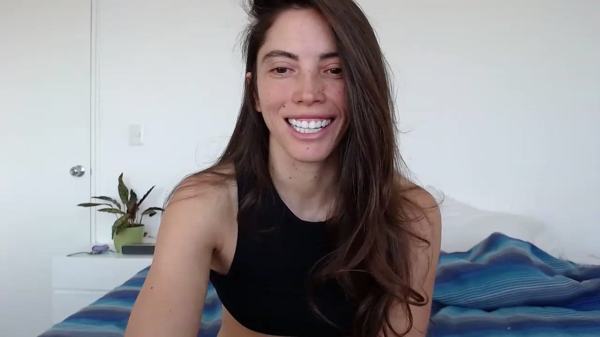Gallery image thumbnail from Fitsexygirl's myfreecams stream on, 12/14/2022, 23:12 image 3 of 20