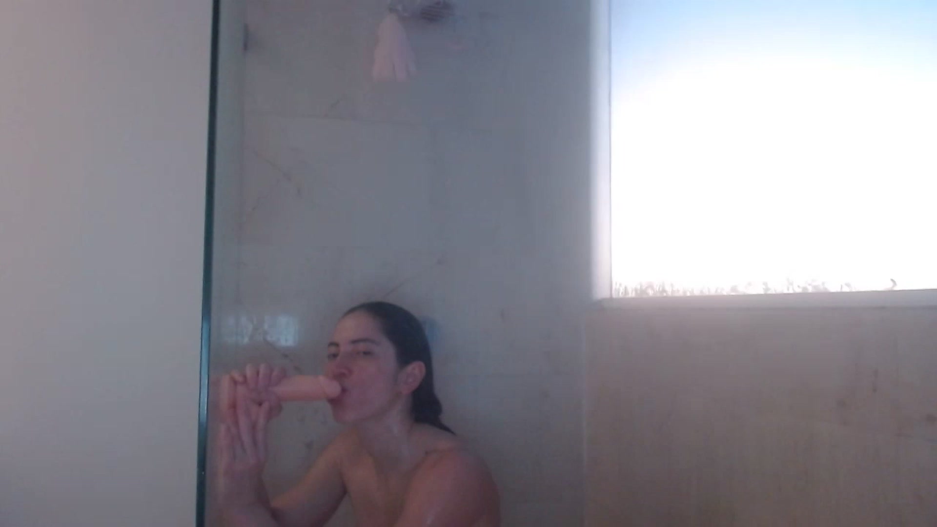 Gallery image thumbnail from Fitsexygirl's myfreecams stream on, 02/16/2023, 01:09 image 13 of 20