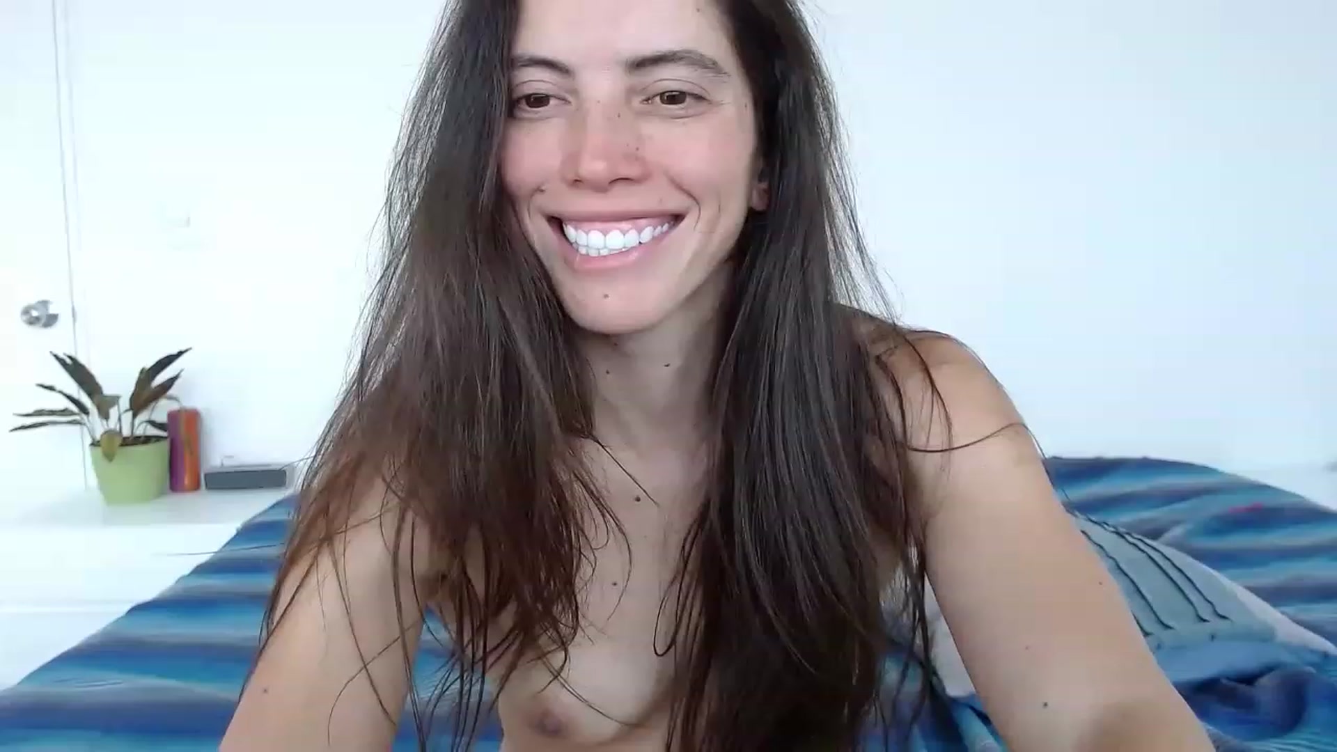 Gallery image thumbnail from Fitsexygirl's myfreecams stream on, 02/24/2023, 23:23 image 5 of 20