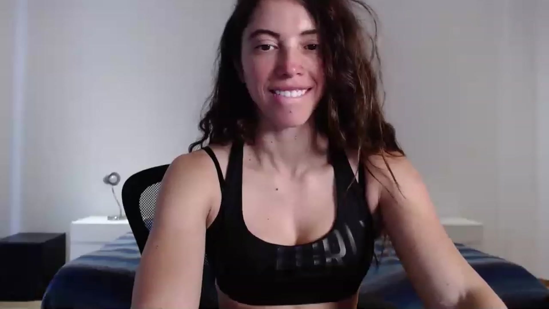 Gallery image thumbnail from Fitsexygirl's myfreecams stream on, 03/28/2023, 22:39 image 7 of 20