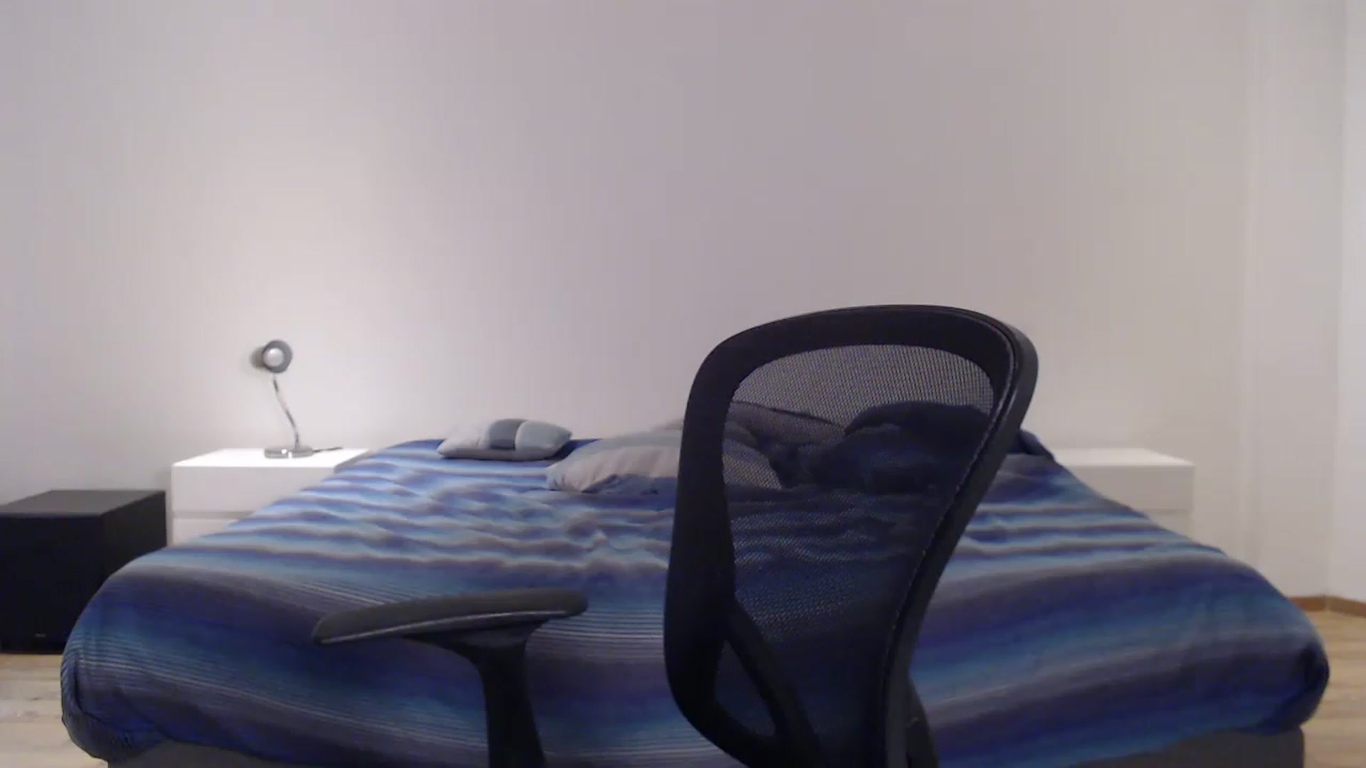 Gallery image thumbnail from Fitsexygirl's myfreecams stream on, 03/29/2023, 24:02 image 13 of 20
