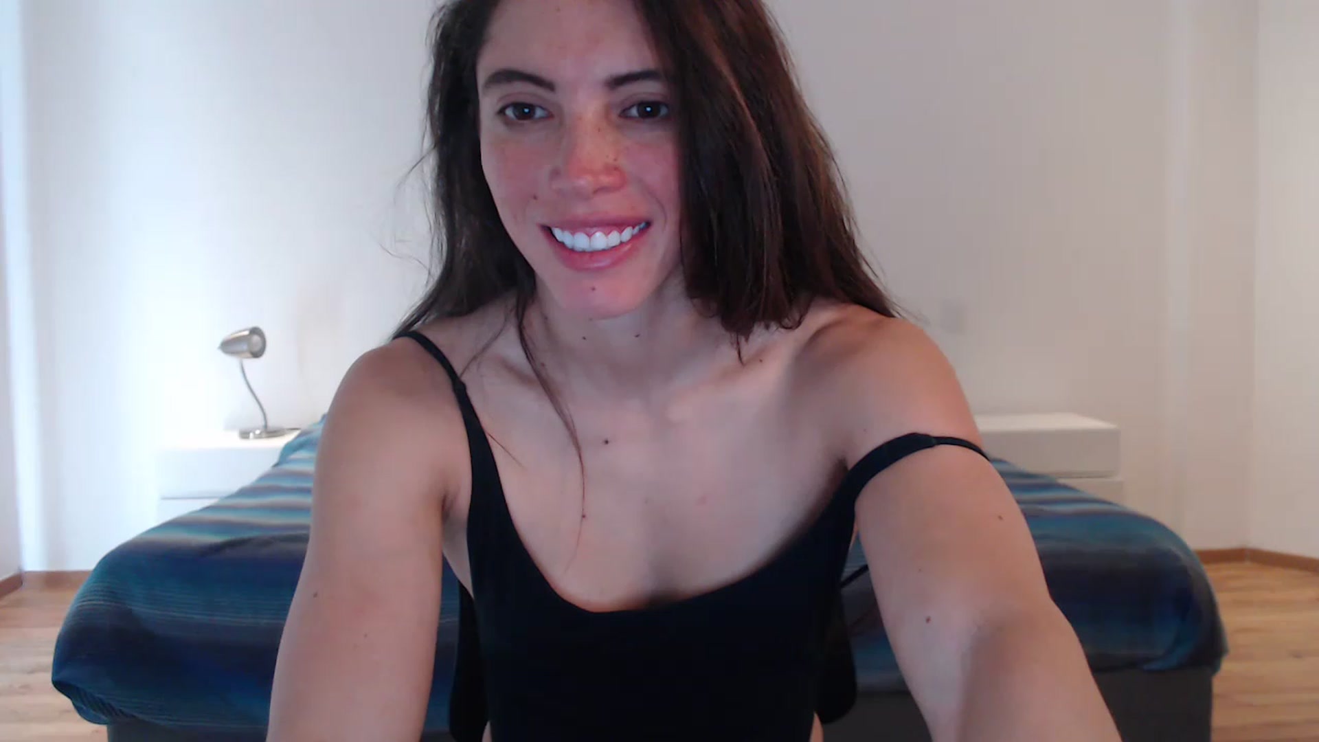 Gallery image thumbnail from Fitsexygirl's myfreecams stream on, 04/05/2023, 16:14 image 5 of 20