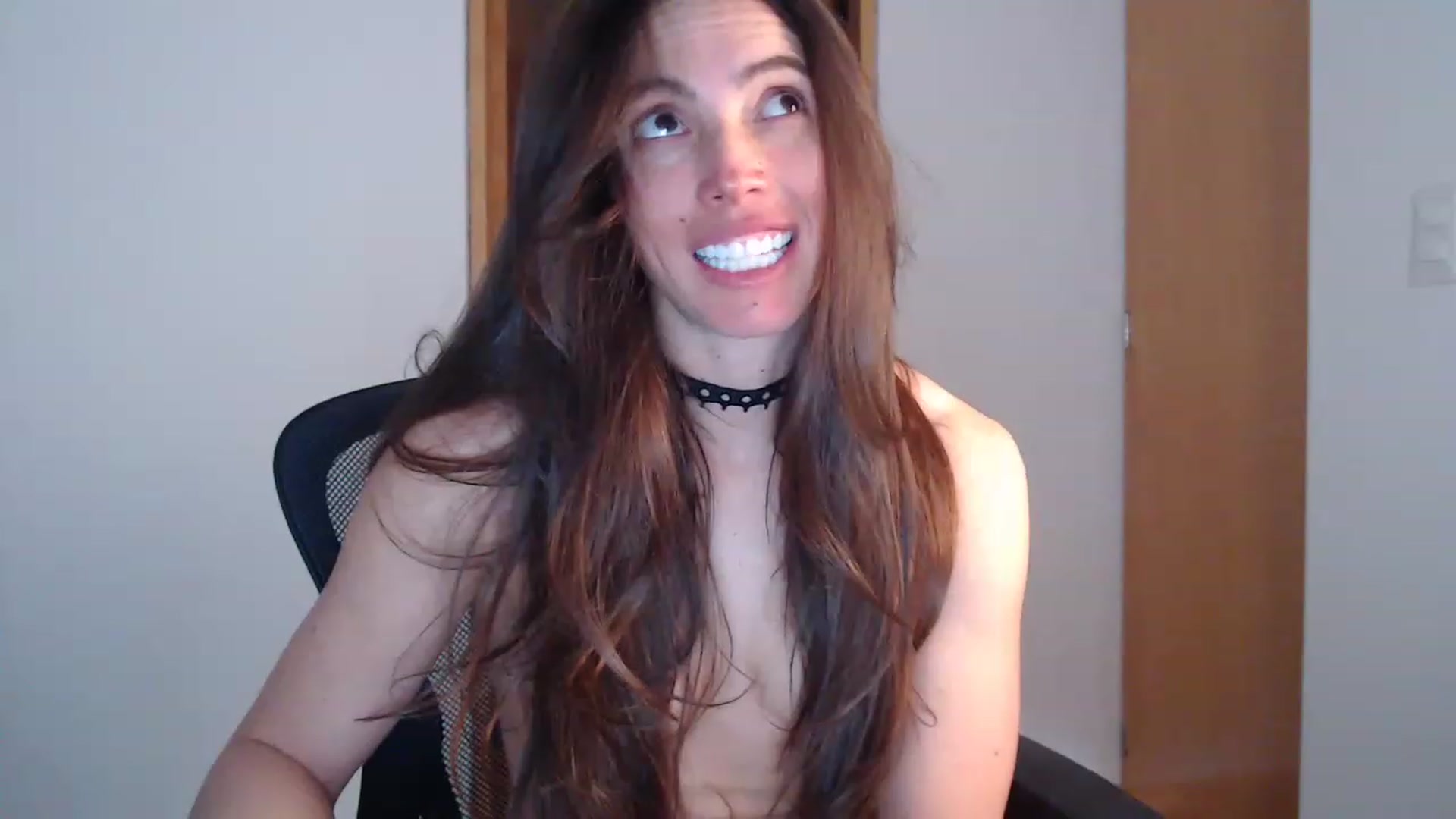 Gallery image thumbnail from Fitsexygirl's myfreecams stream on, 04/25/2023, 21:11 image 19 of 20