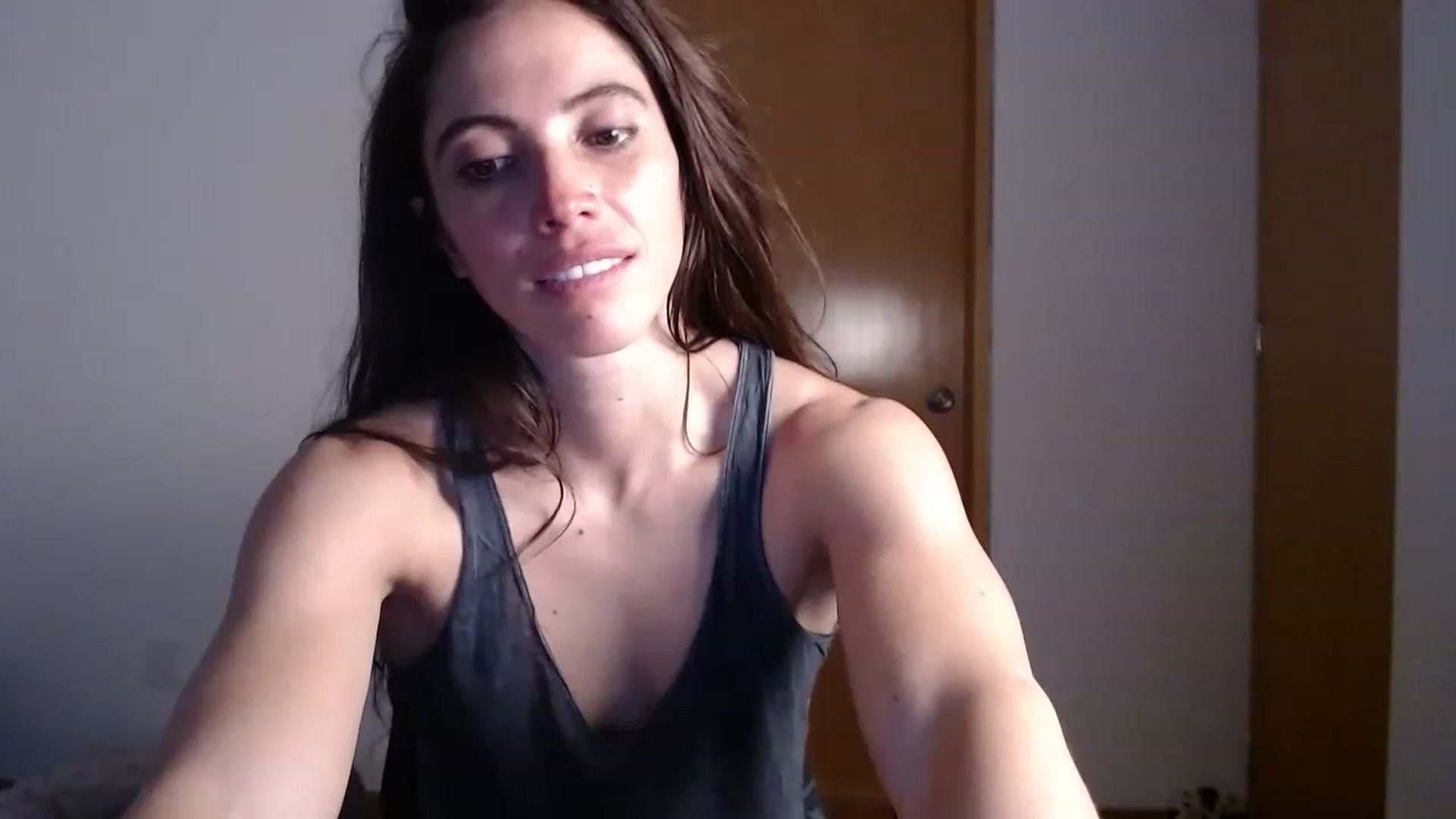 Gallery image thumbnail from Fitsexygirl's myfreecams stream on, 05/08/2023, 19:20 image 19 of 20