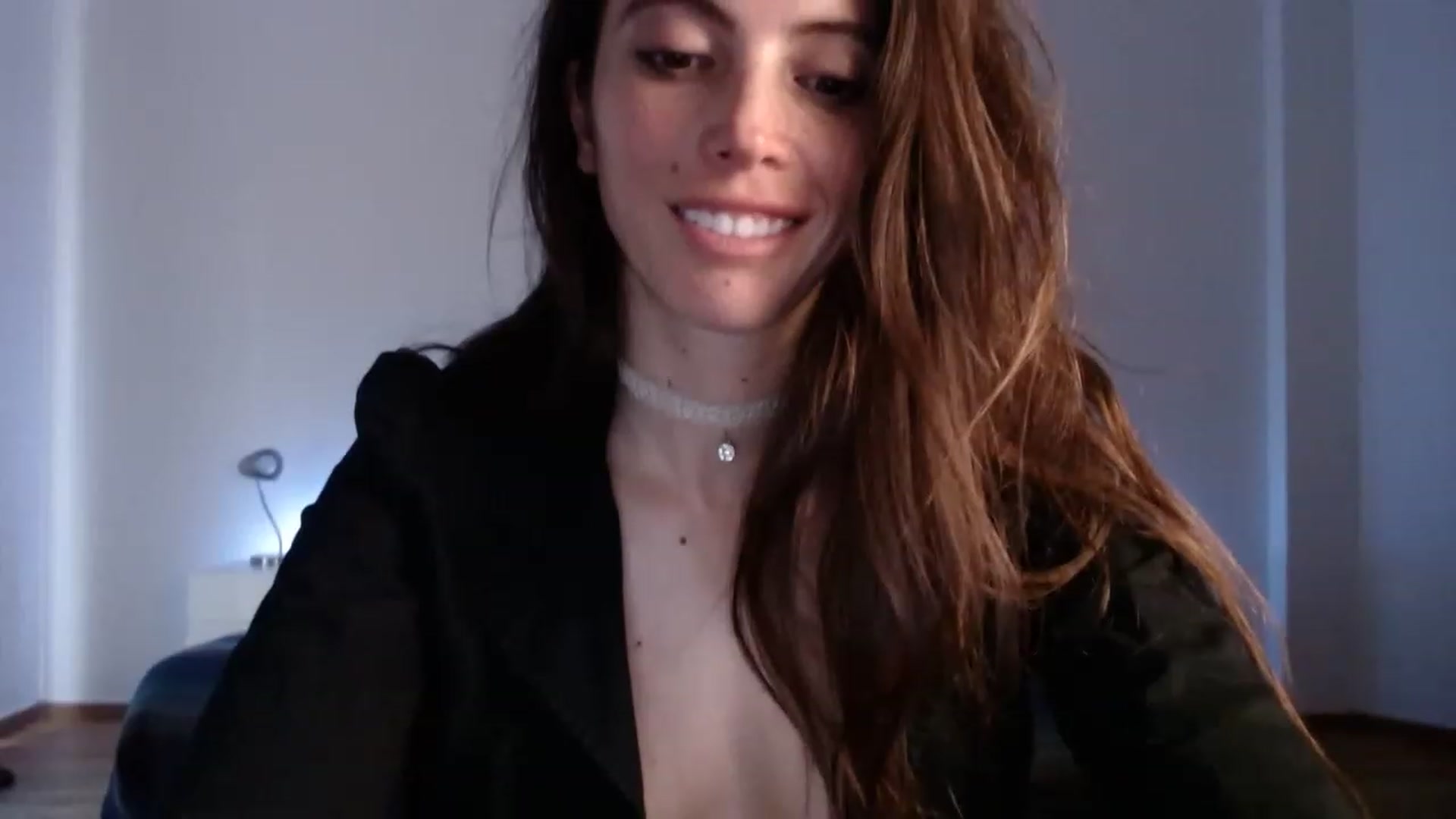 Gallery image thumbnail from Fitsexygirl's myfreecams stream on, 05/09/2023, 22:36 image 18 of 20