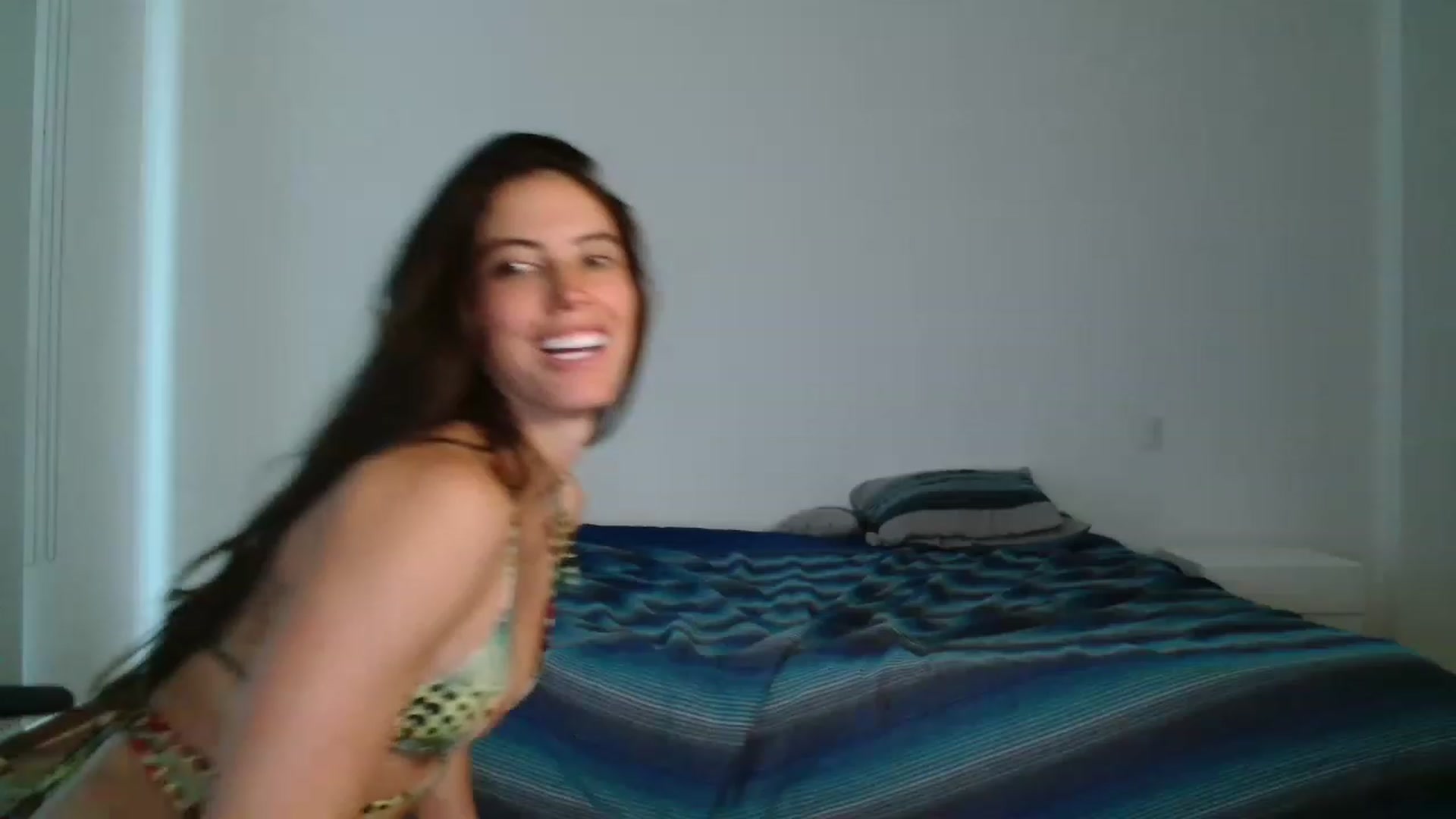 Gallery image thumbnail from Fitsexygirl's myfreecams stream on, 06/02/2023, 23:21 image 2 of 20