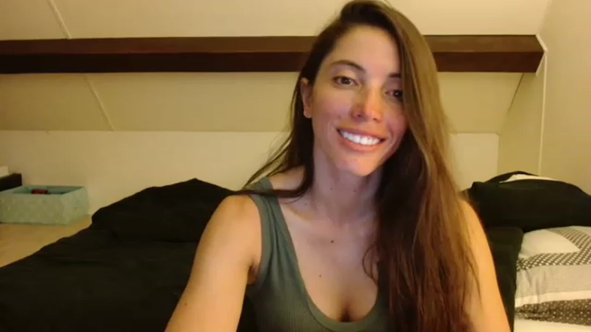 Gallery image thumbnail from Fitsexygirl's myfreecams stream on, 06/25/2023, 18:40 image 8 of 20