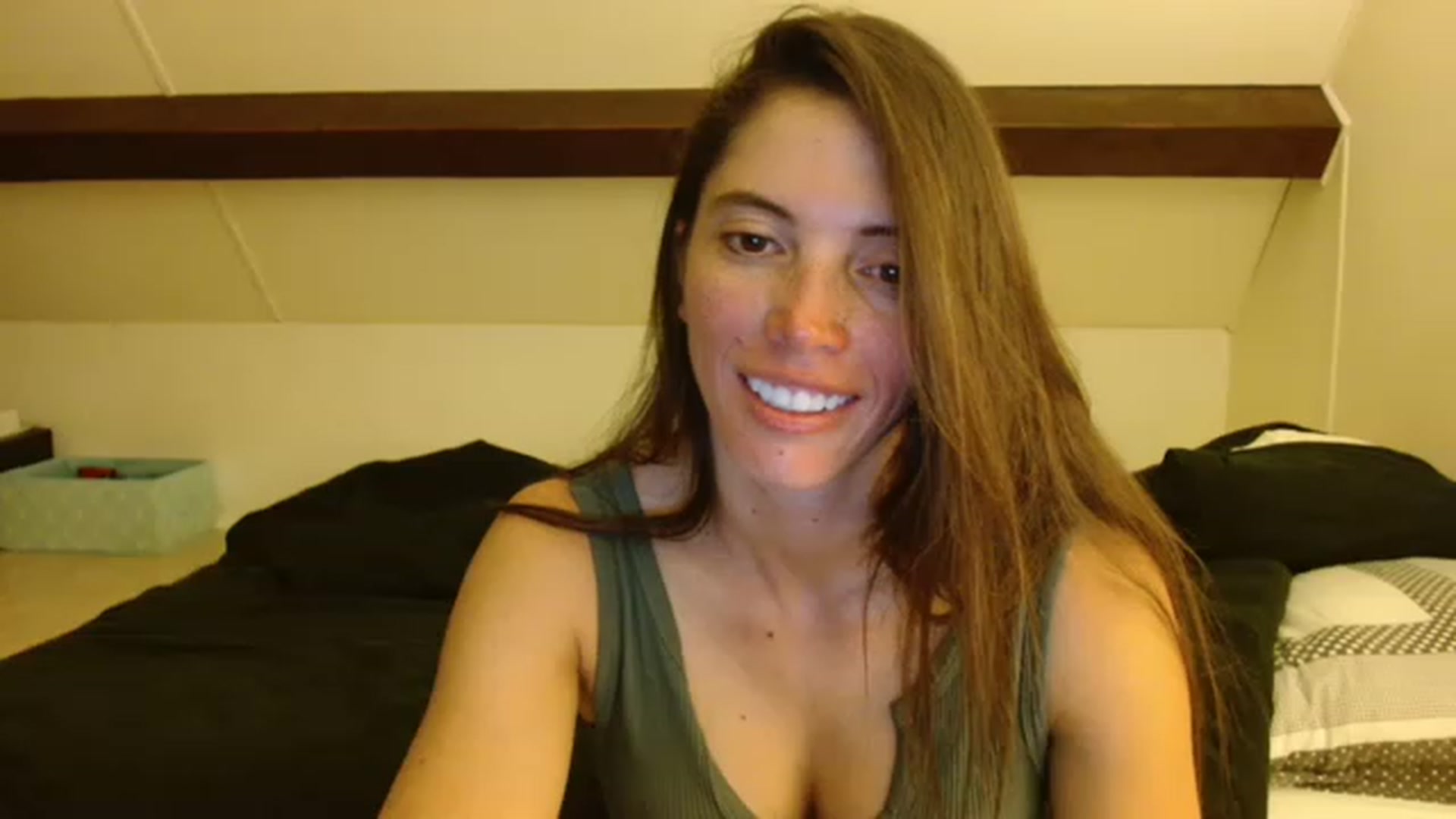 Gallery image thumbnail from Fitsexygirl's myfreecams stream on, 06/25/2023, 18:40 image 10 of 20