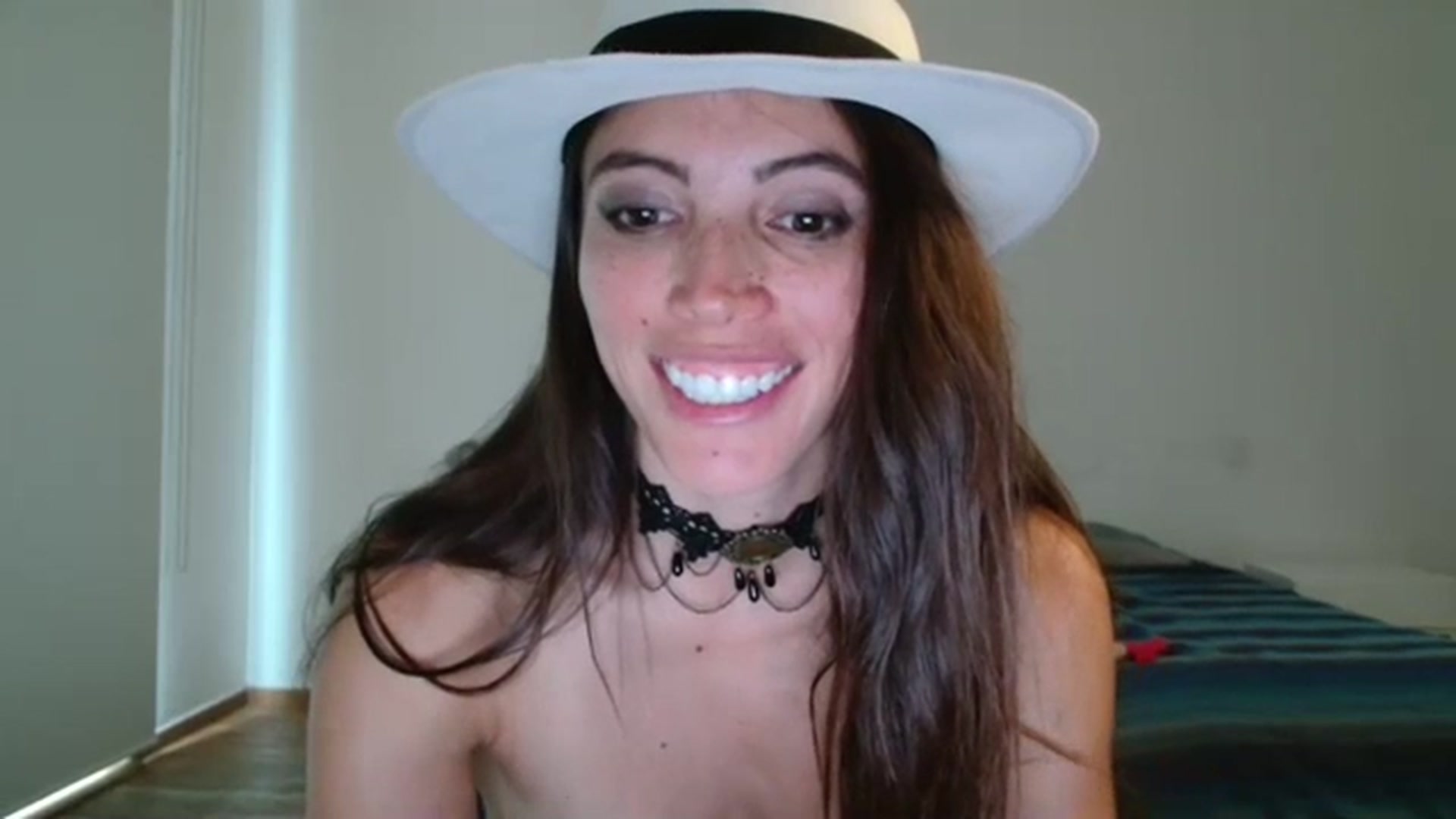 Gallery image thumbnail from Fitsexygirl's myfreecams stream on, 07/17/2023, 21:27 image 17 of 20