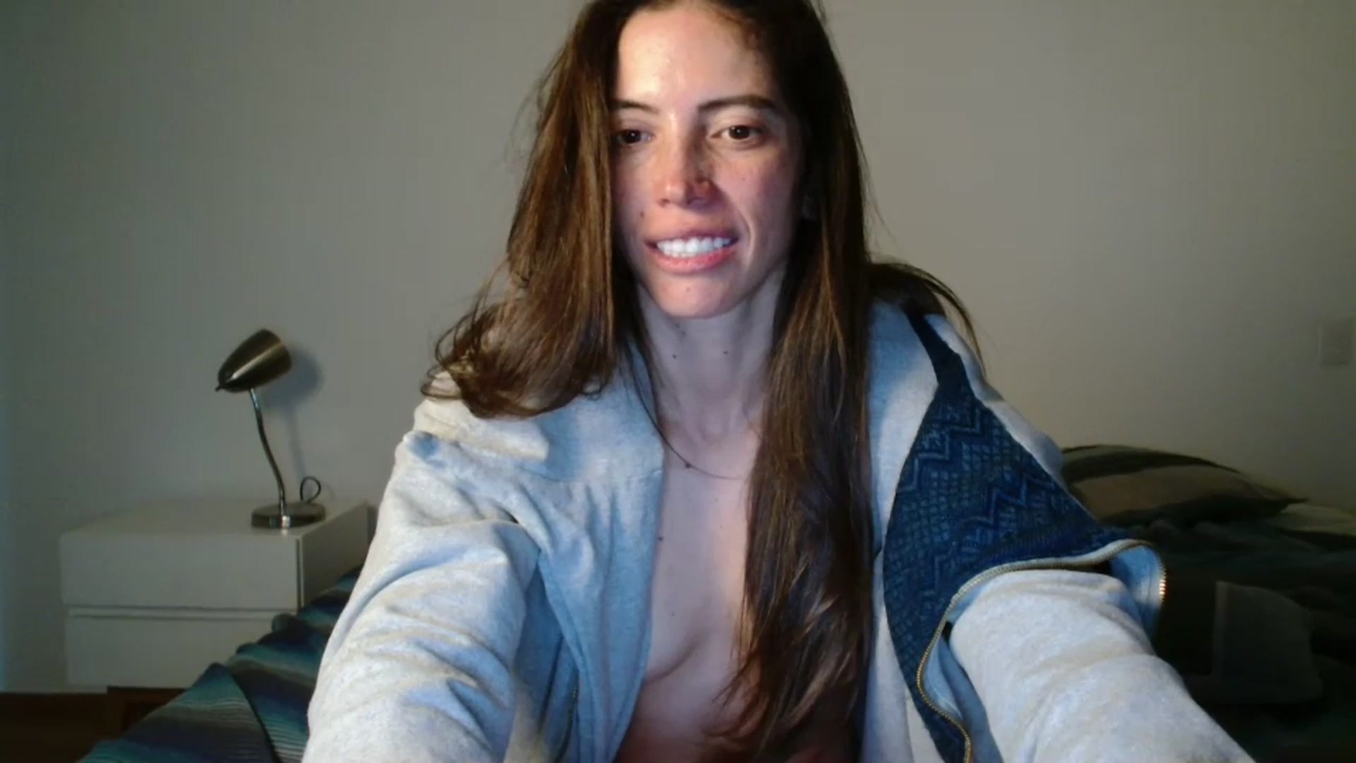 Gallery image thumbnail from Fitsexygirl's myfreecams stream on, 10/26/2023, 24:57 image 10 of 20