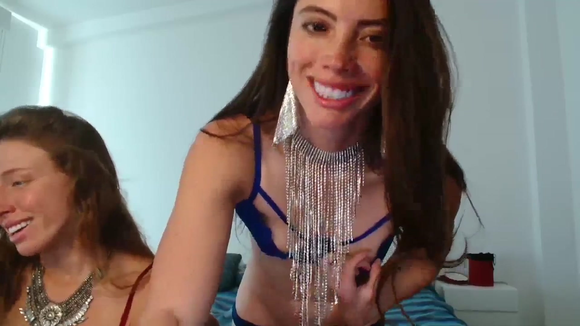 Gallery image thumbnail from Fitsexygirl's myfreecams stream on, 12/05/2023, 20:23 image 17 of 20