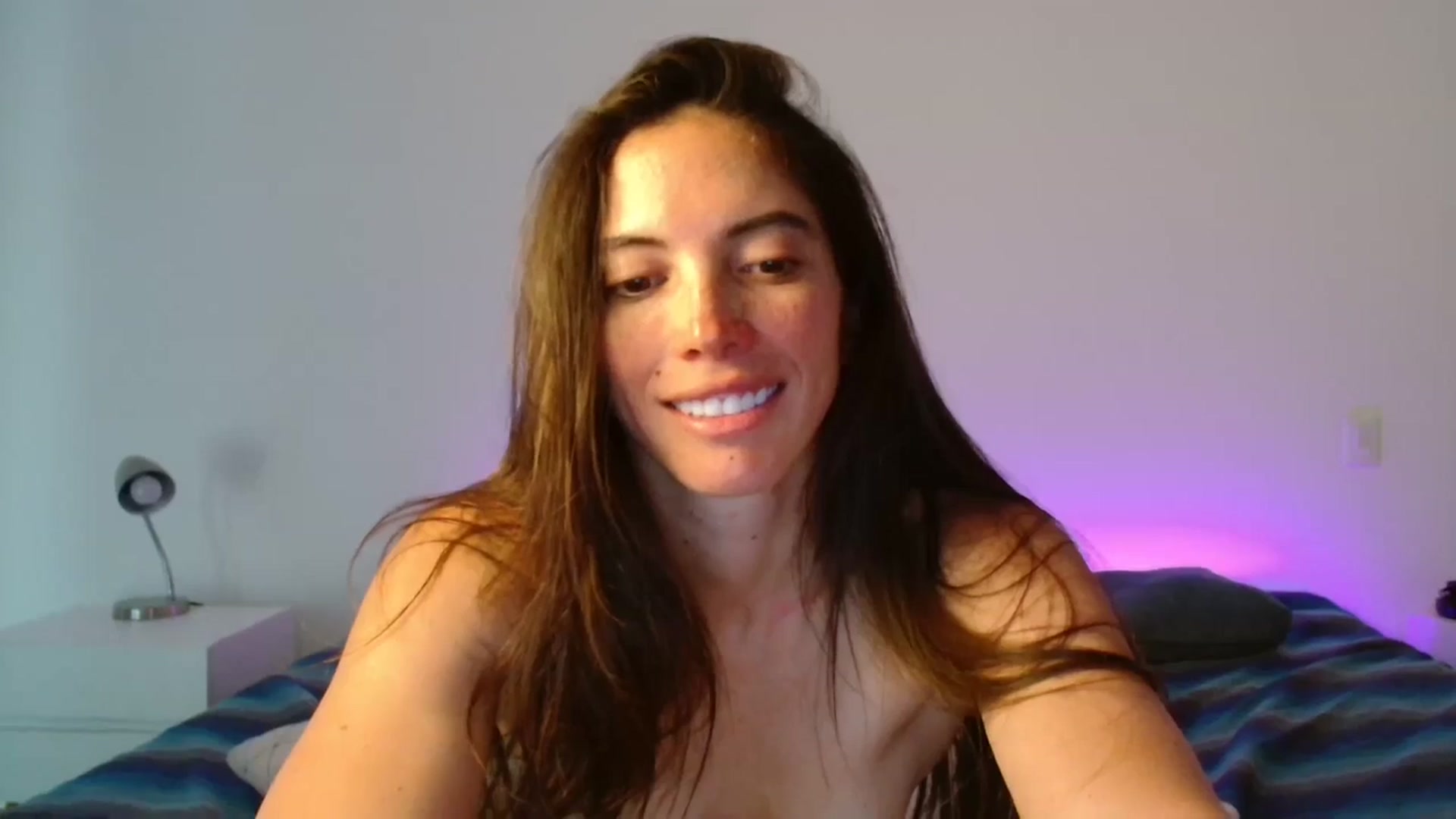 Gallery image thumbnail from Fitsexygirl's myfreecams stream on, 02/20/2024, 23:29 image 2 of 20