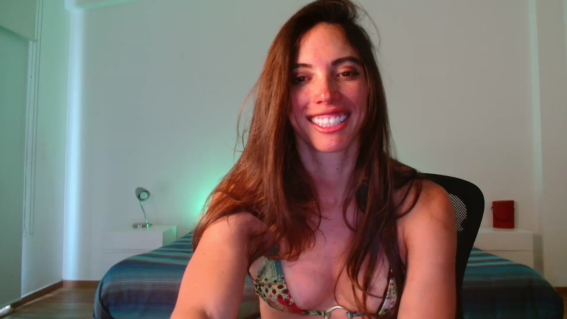 Gallery image thumbnail from Fitsexygirl's myfreecams stream on, 02/22/2024, 24:06 image 5 of 20