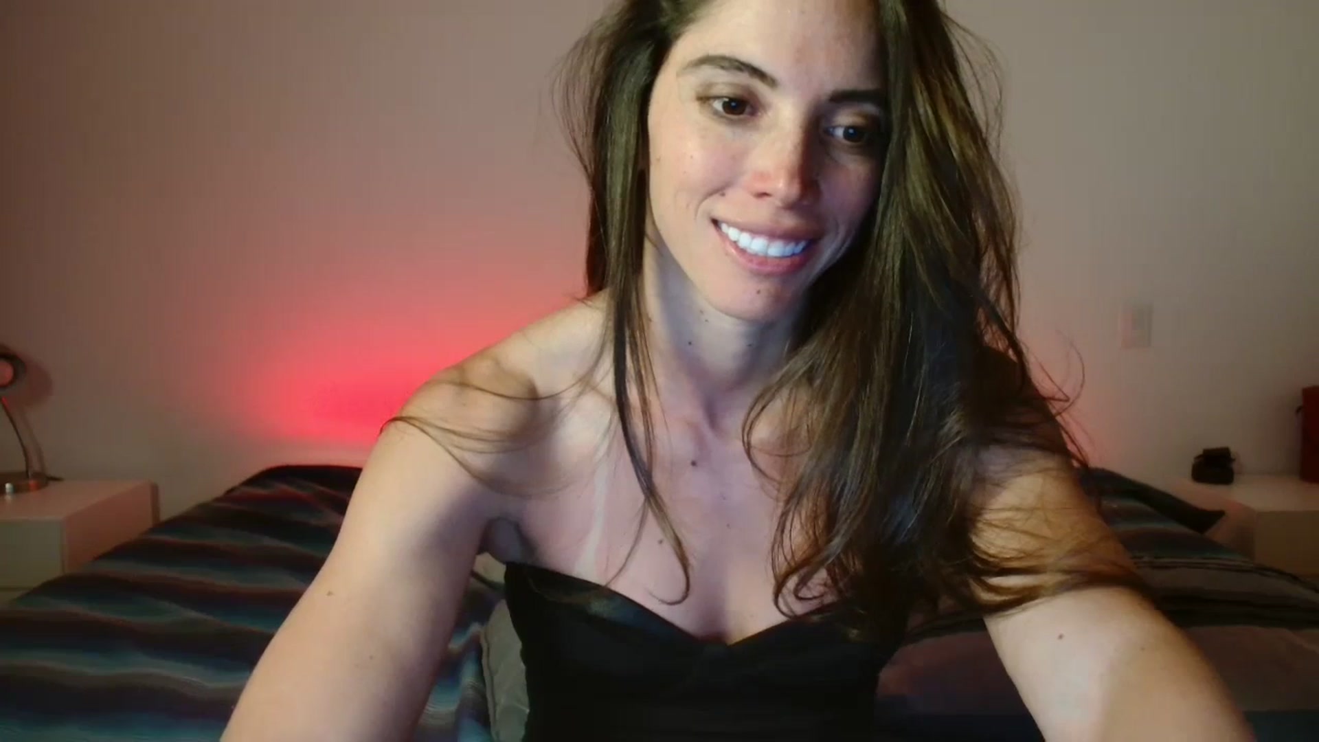 Gallery image thumbnail from Fitsexygirl's myfreecams stream on, 02/22/2024, 01:09 image 16 of 20