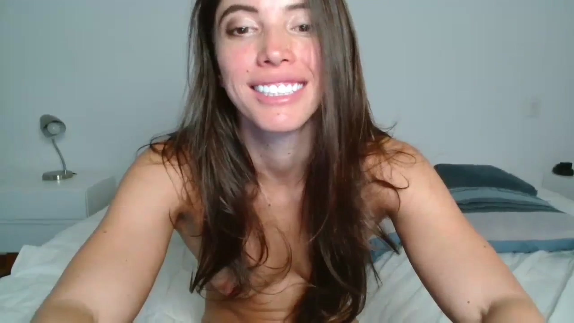 Gallery image thumbnail from Fitsexygirl's myfreecams stream on, 03/08/2024, 24:16 image 13 of 20
