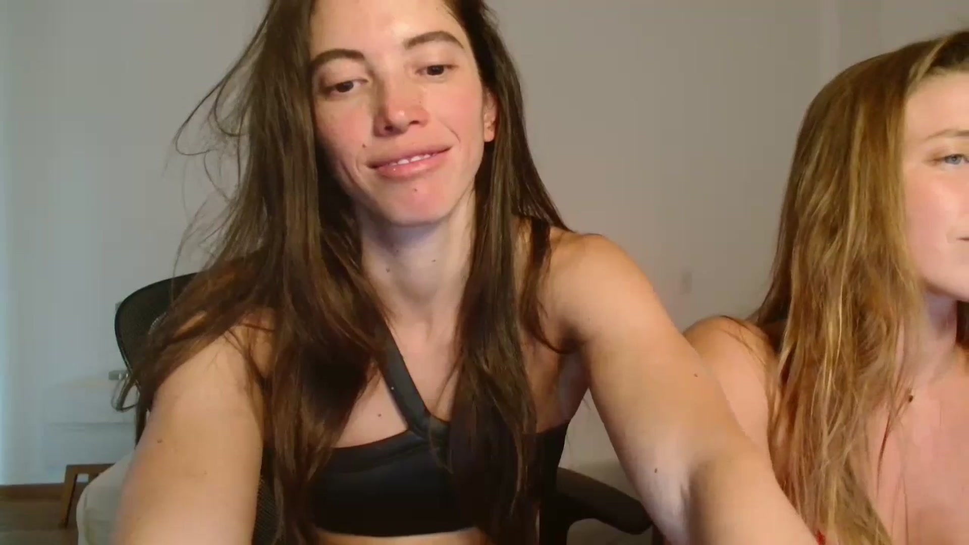 Gallery image thumbnail from Fitsexygirl's myfreecams stream on, 03/20/2024, 22:29 image 4 of 20