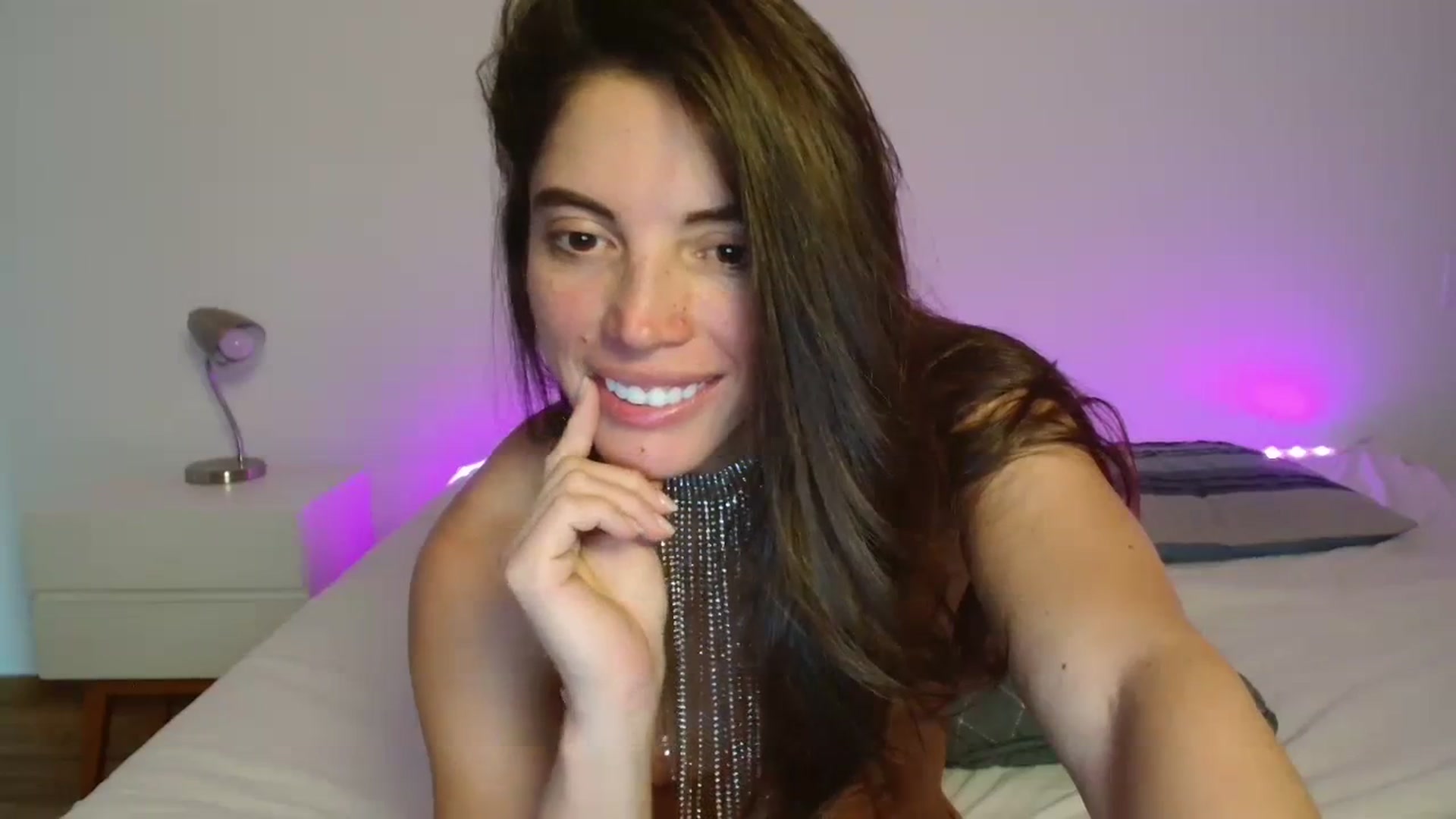 Gallery image thumbnail from Fitsexygirl's myfreecams stream on, 04/03/2024, 01:01 image 13 of 20