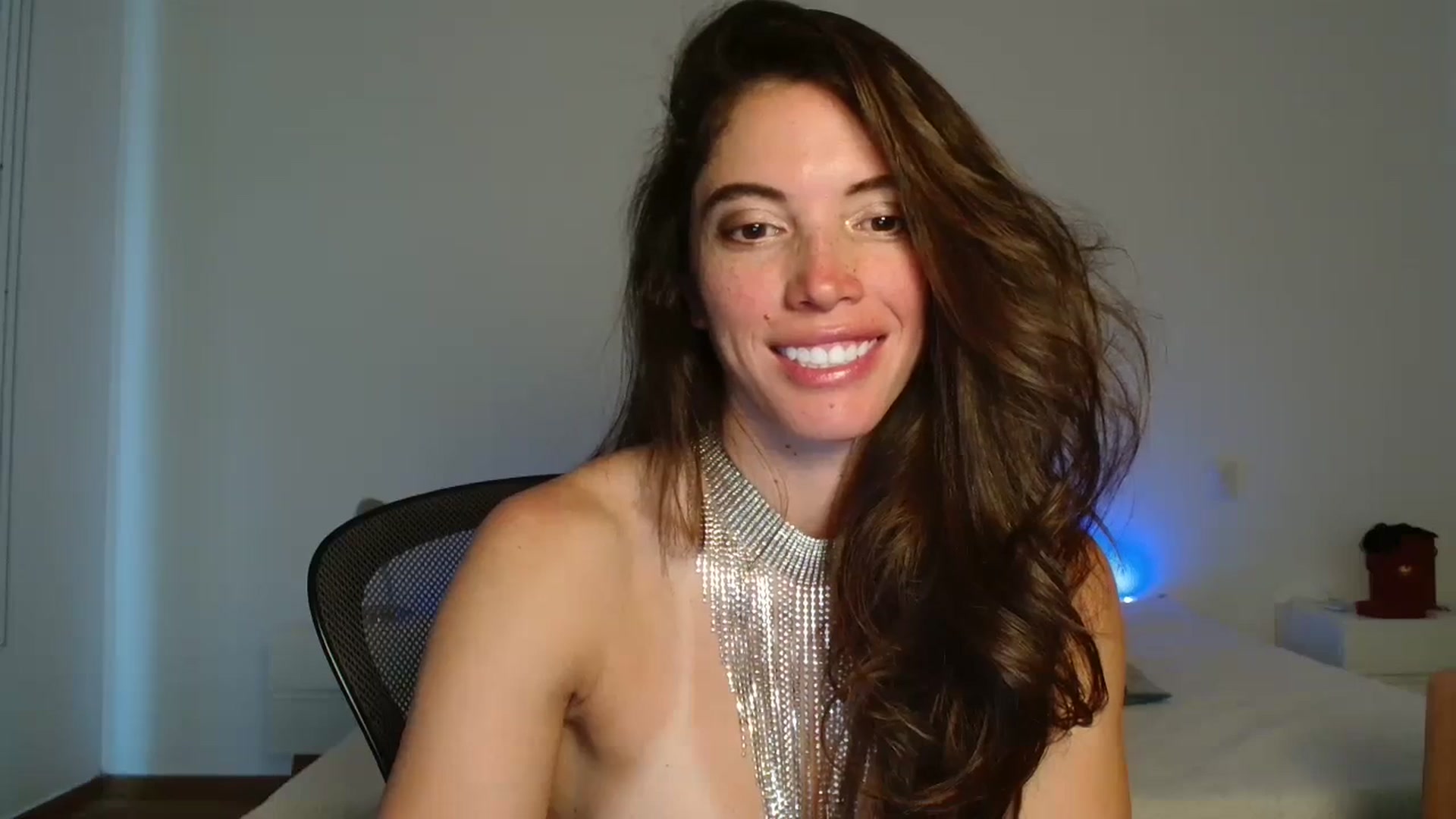 Gallery image thumbnail from Fitsexygirl's myfreecams stream on, 04/09/2024, 23:07 image 11 of 20