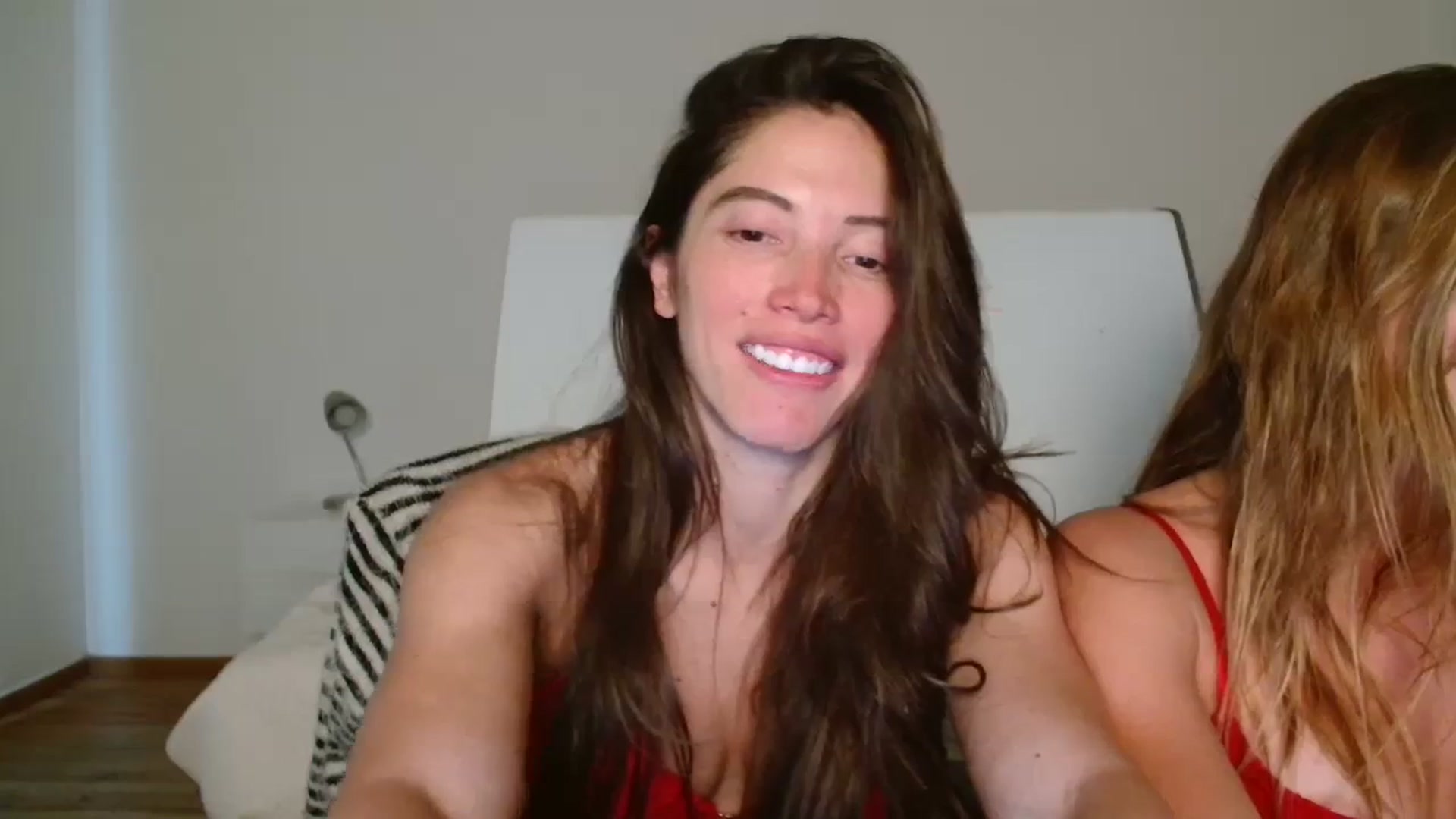 Gallery image thumbnail from Fitsexygirl's myfreecams stream on, 04/12/2024, 01:02 image 3 of 20