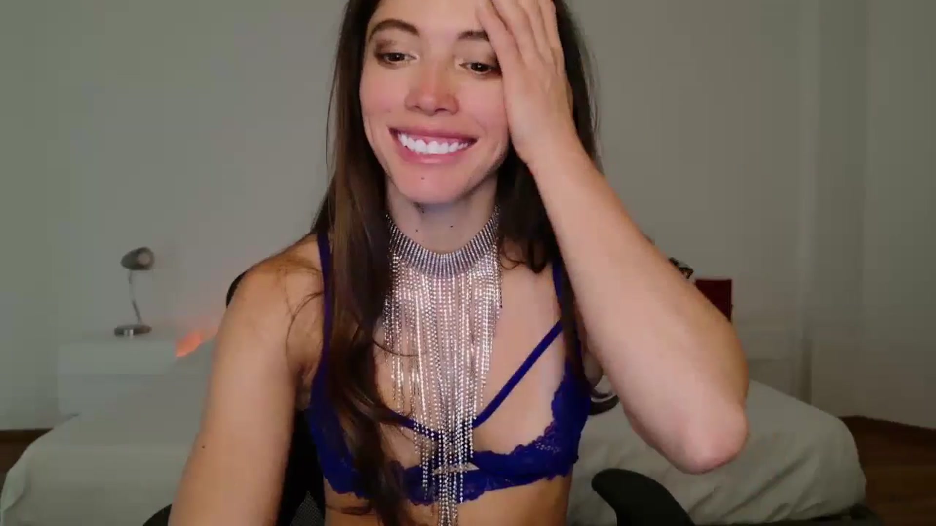 Gallery image thumbnail from Fitsexygirl's myfreecams stream on, 05/06/2024, 16:36 image 14 of 20