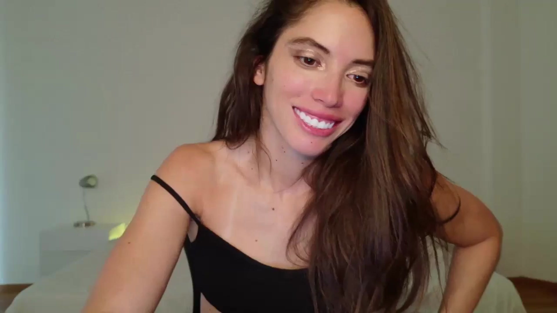 Gallery image thumbnail from Fitsexygirl's myfreecams stream on, 05/07/2024, 21:42 image 6 of 20