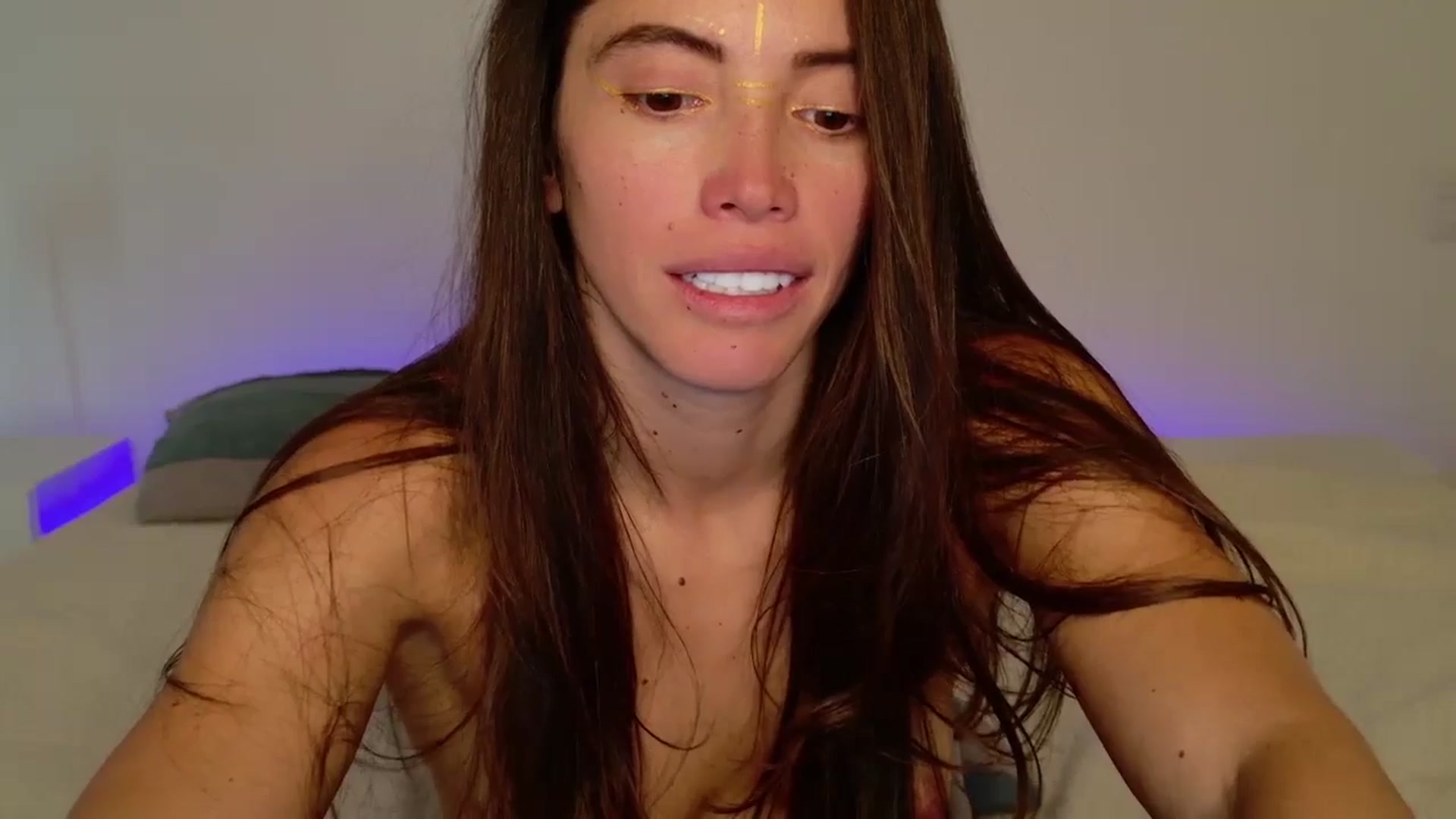Gallery image thumbnail from Fitsexygirl's myfreecams stream on, 05/21/2024, 21:11 image 4 of 20