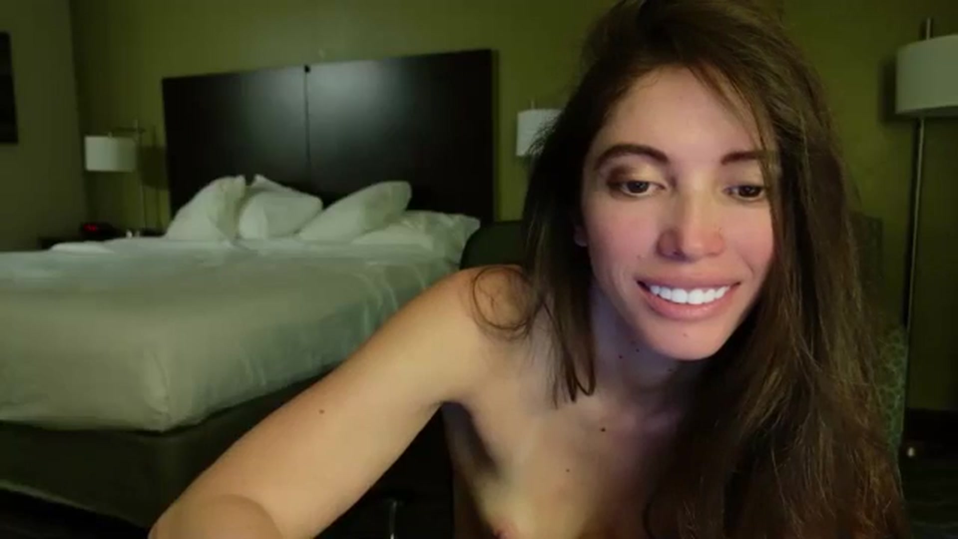 Gallery image thumbnail from Fitsexygirl's myfreecams stream on, 06/26/2024, 20:30 image 4 of 20