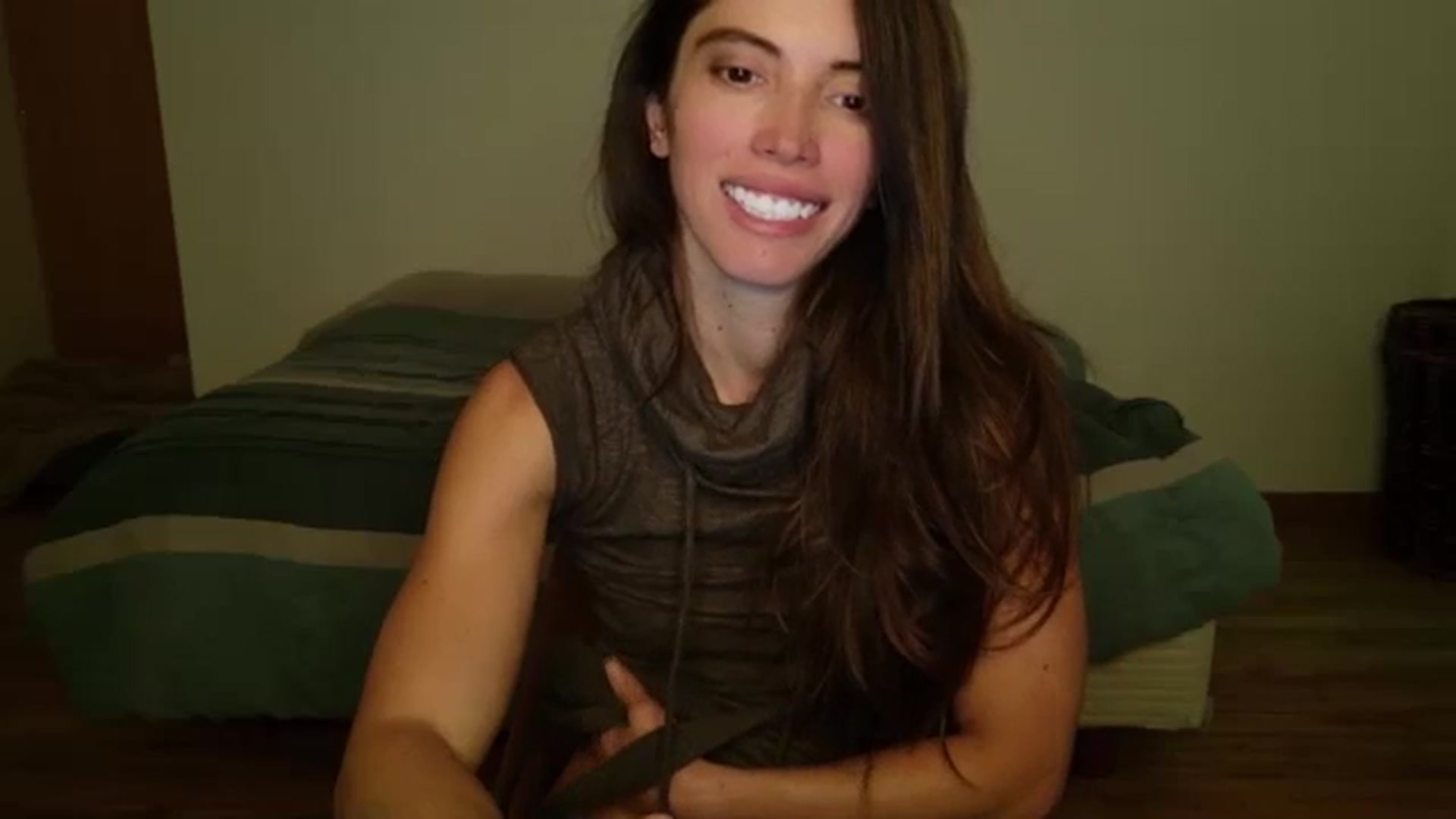 Gallery image thumbnail from Fitsexygirl's myfreecams stream on, 07/17/2024, 20:53 image 17 of 20