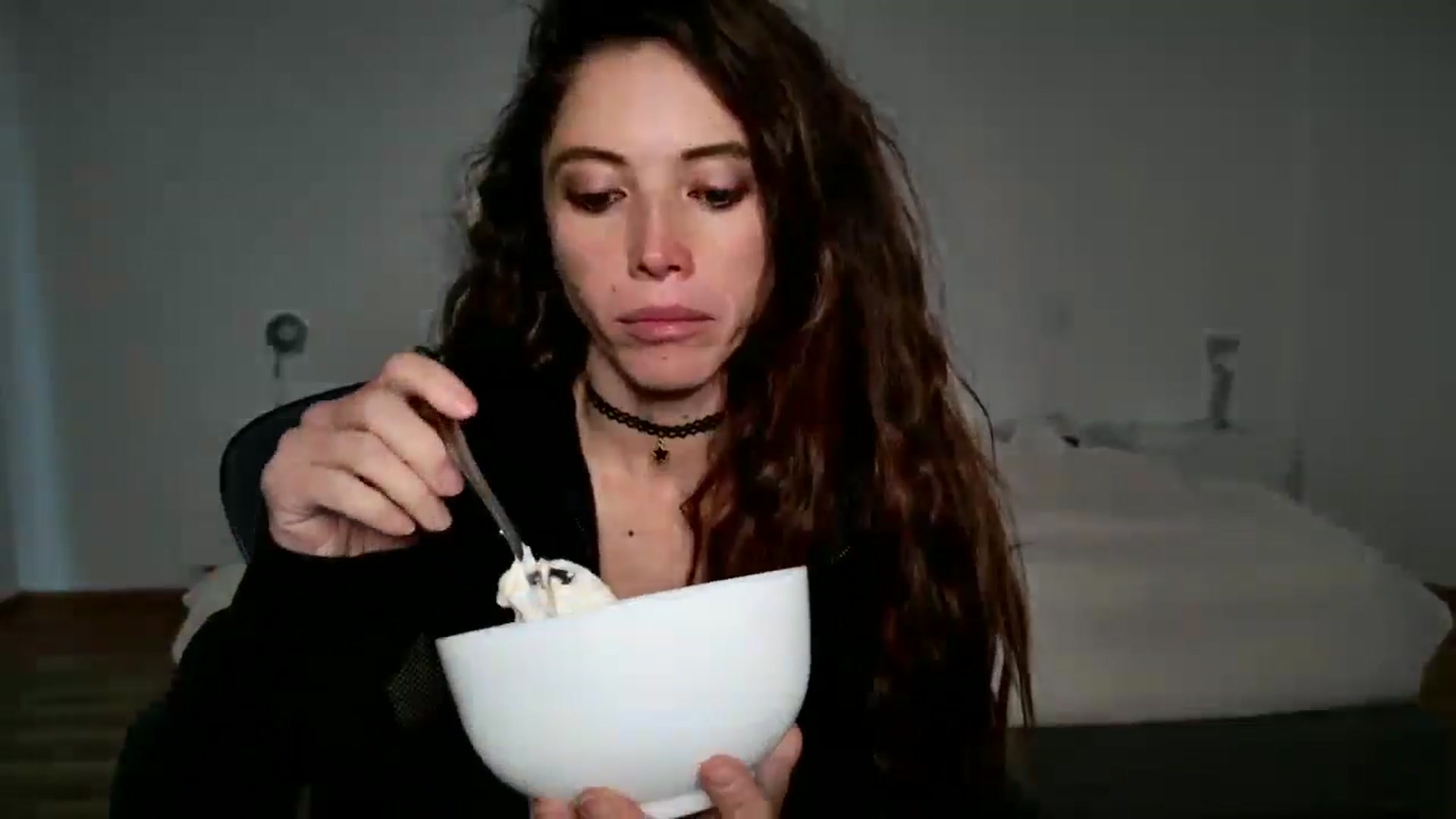 Gallery image thumbnail from Fitsexygirl's myfreecams stream on, 09/25/2024, 23:54 image 6 of 20