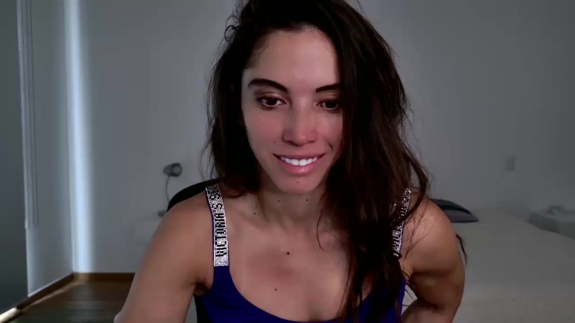 Gallery image thumbnail from Fitsexygirl's myfreecams stream on, 12/18/2024, 19:59 image 1 of 20