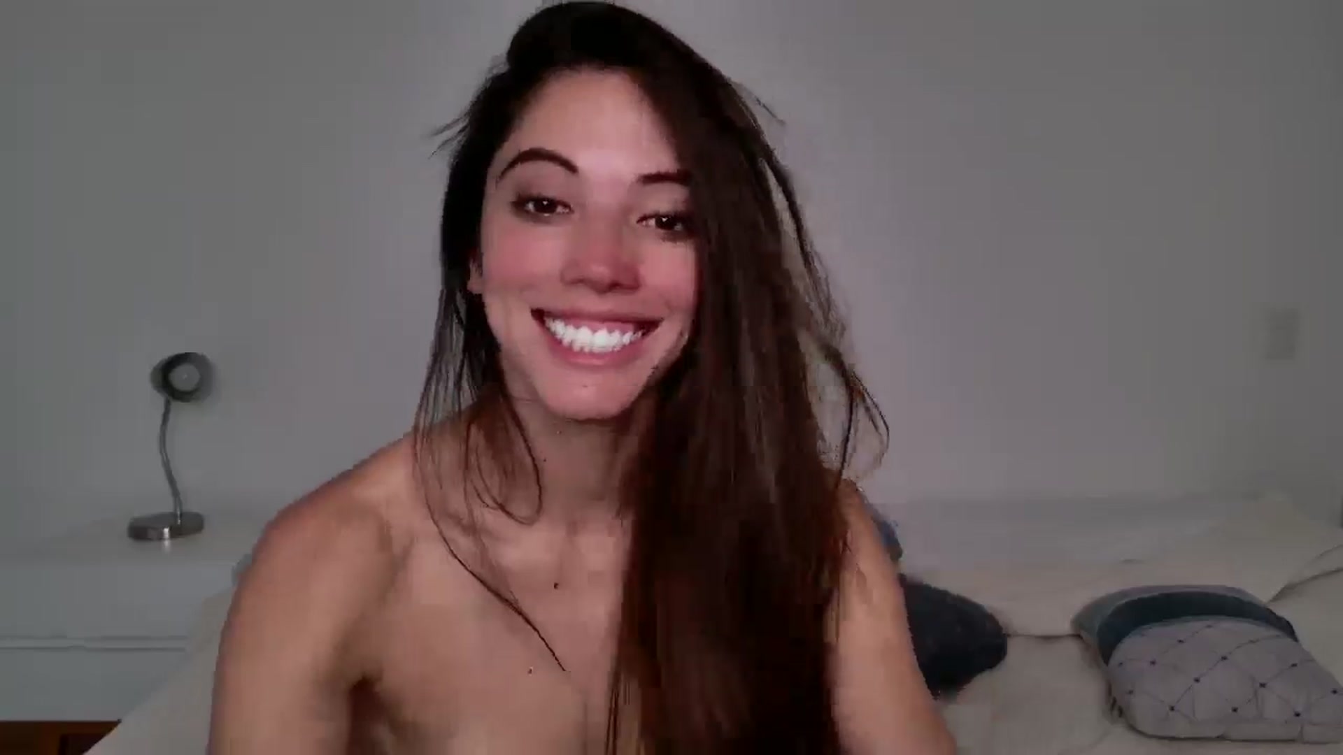 Gallery image thumbnail from Fitsexygirl's myfreecams stream on, 01/21/2025, 22:19 image 16 of 20