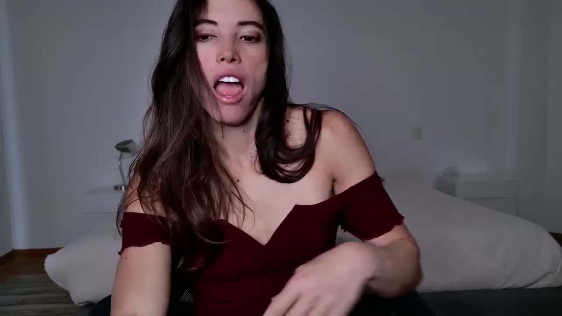Gallery image thumbnail from Fitsexygirl's myfreecams stream on, 02/19/2025, 20:17 image 18 of 20