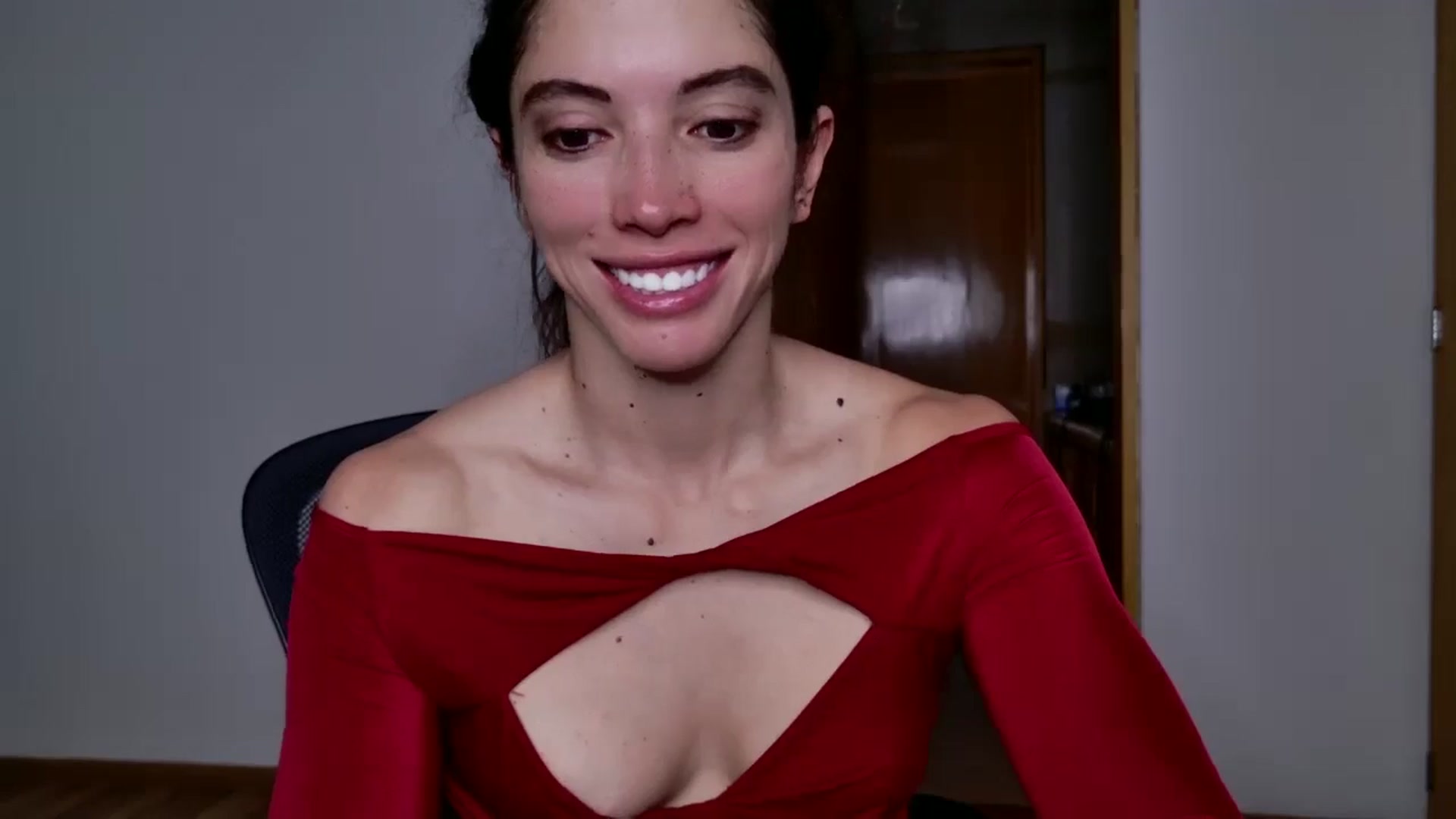 Gallery image thumbnail from Fitsexygirl's myfreecams stream on, 03/07/2025, 22:09 image 12 of 20