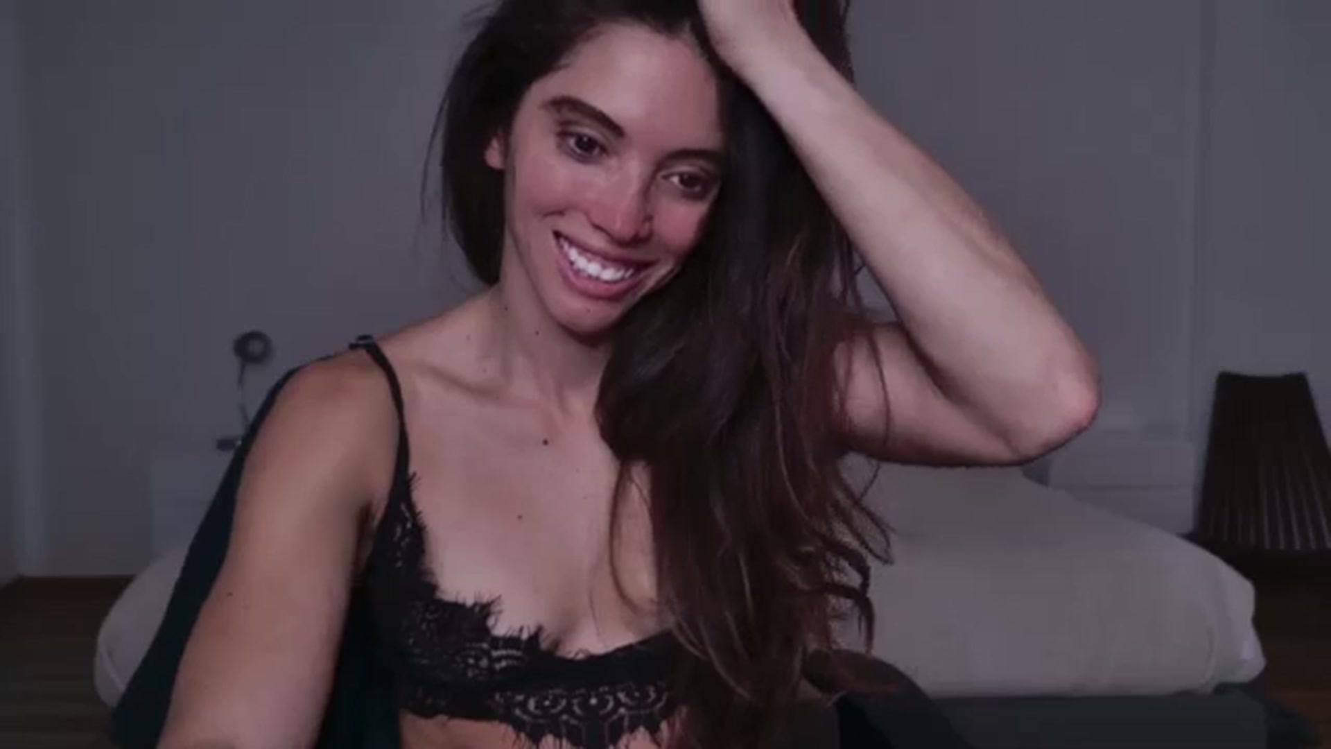 Gallery image thumbnail from Fitsexygirl's myfreecams stream on, 06/16/2025, 21:20 image 11 of 20