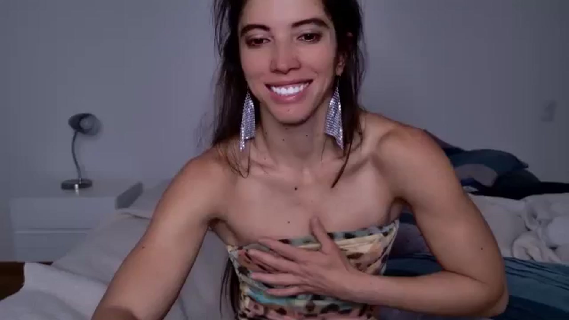 Gallery image thumbnail from Fitsexygirl's myfreecams stream on, 06/26/2025, 22:35 image 1 of 20