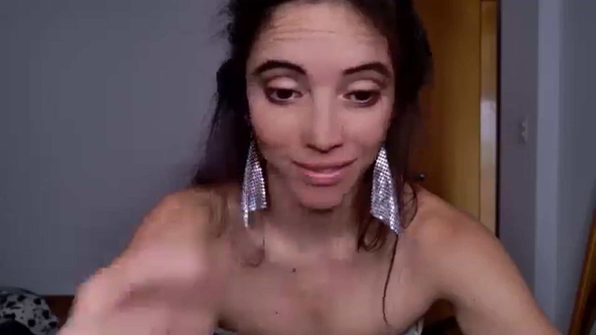 Gallery image thumbnail from Fitsexygirl's myfreecams stream on, 06/26/2025, 22:35 image 10 of 20