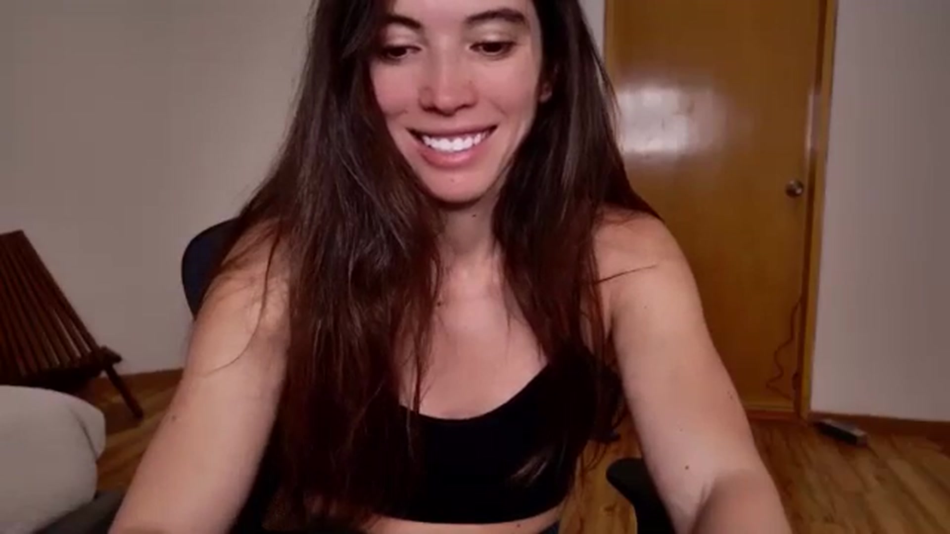 Gallery image thumbnail from Fitsexygirl's myfreecams stream on, 07/04/2025, 02:46 image 2 of 20
