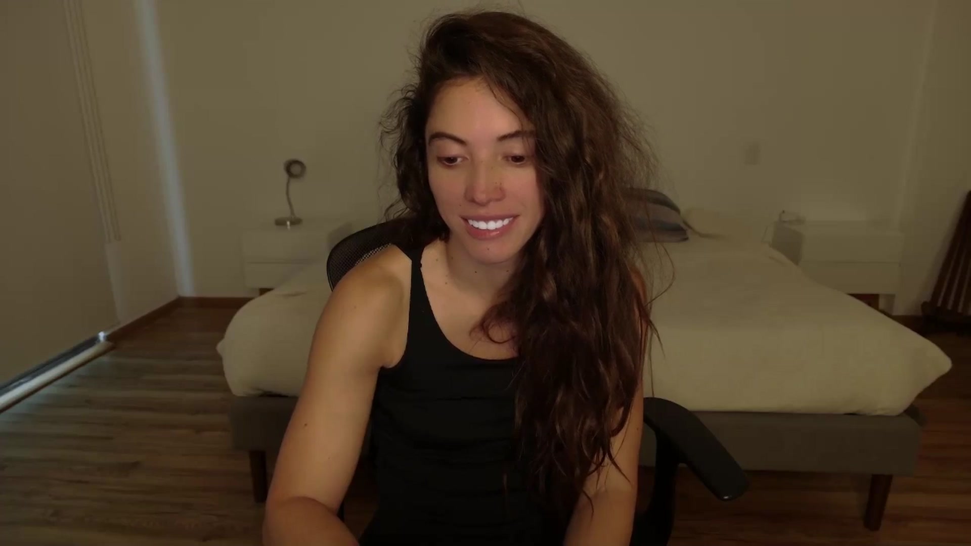 Gallery image thumbnail from Fitsexygirl's myfreecams stream on, 08/13/2025, 20:56 image 15 of 20