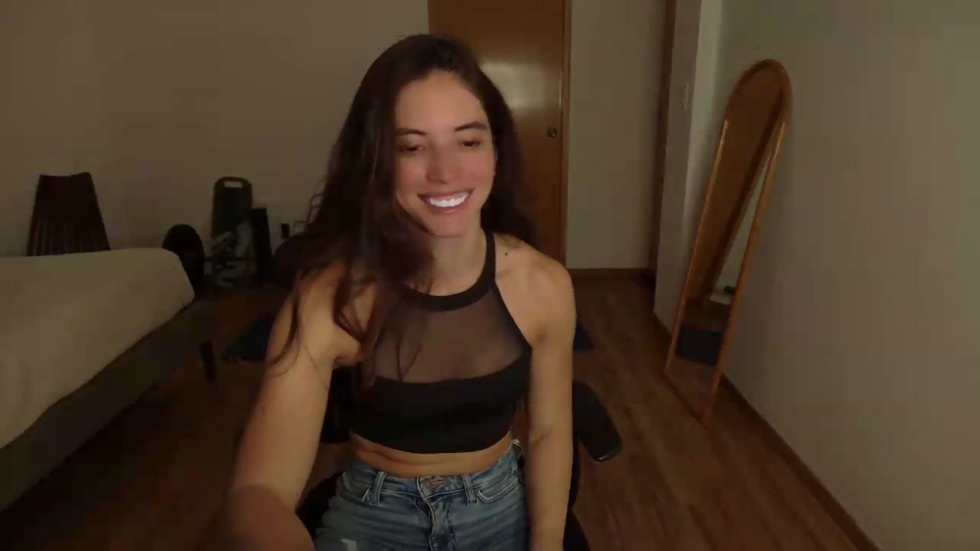 Gallery image thumbnail from Fitsexygirl's myfreecams stream on, 07/24/2026, 05:16 image 12 of 20