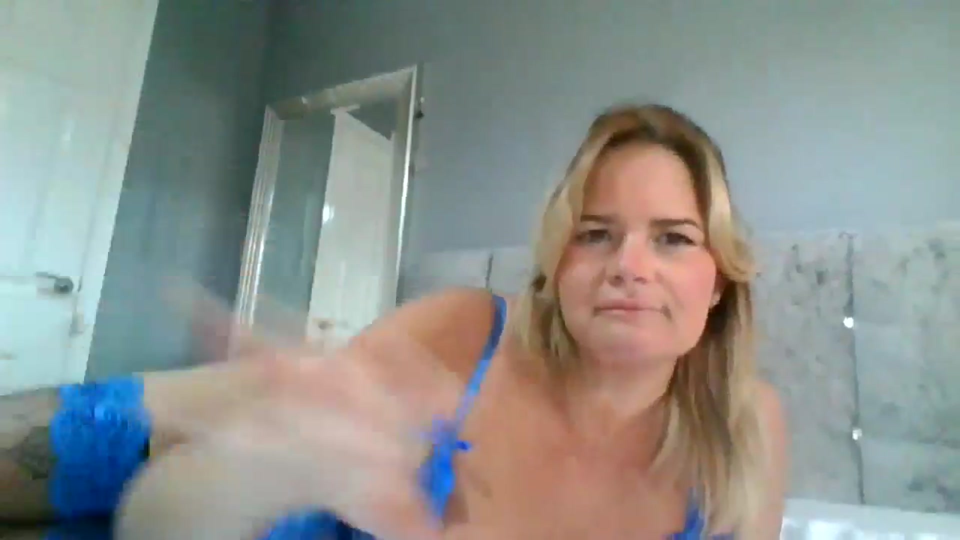 Gallery image thumbnail from Fitty_milf's myfreecams stream on, 10/21/2024, 10:26 image 14 of 20