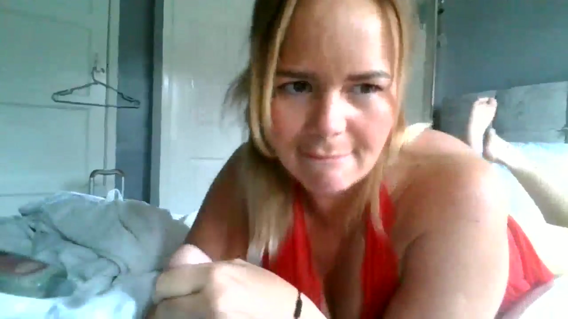 Gallery image thumbnail from Fitty_milf's myfreecams stream on, 11/06/2024, 12:48 image 6 of 20