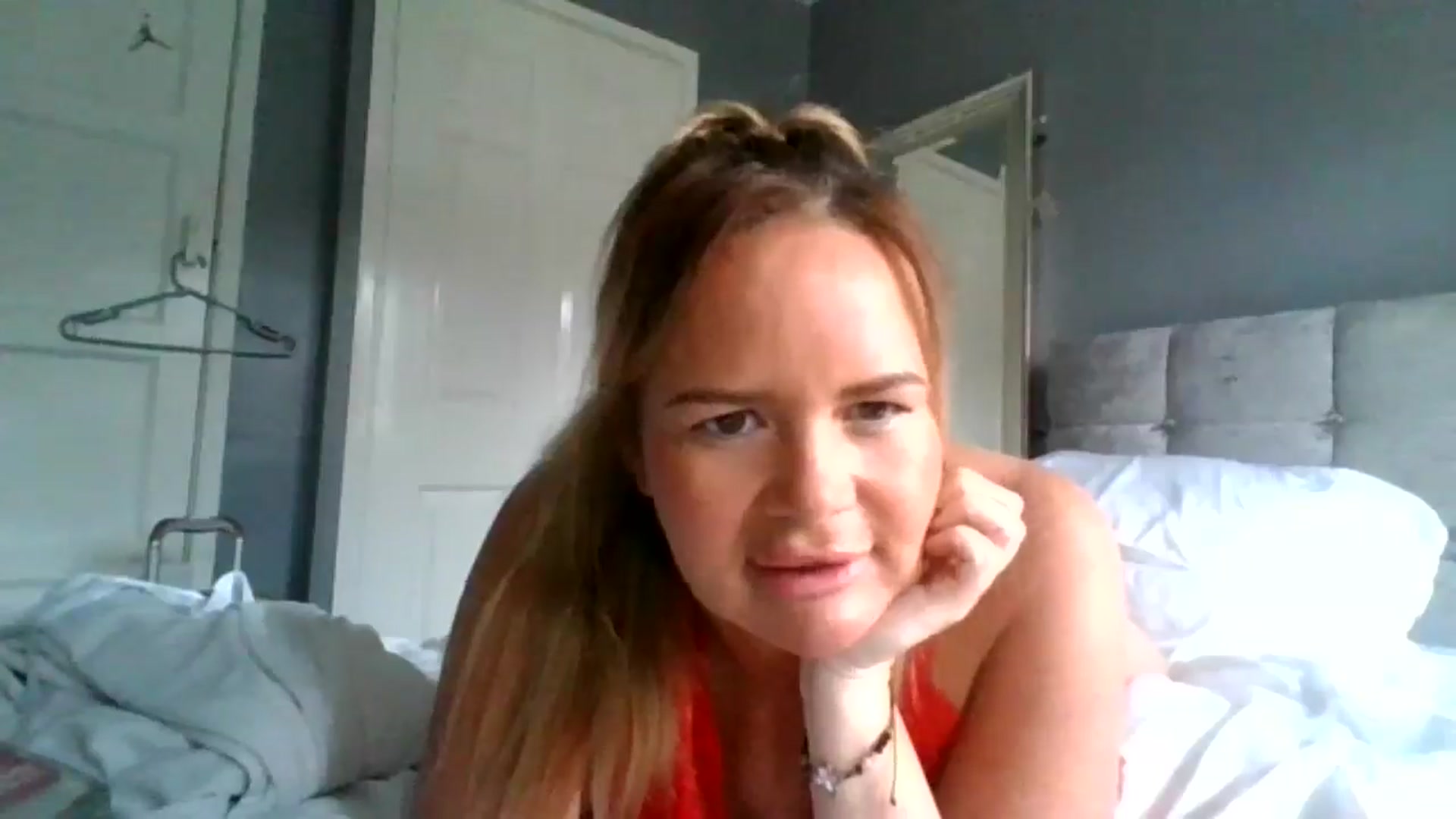 Gallery image thumbnail from Fitty_milf's myfreecams stream on, 11/06/2024, 12:48 image 11 of 20