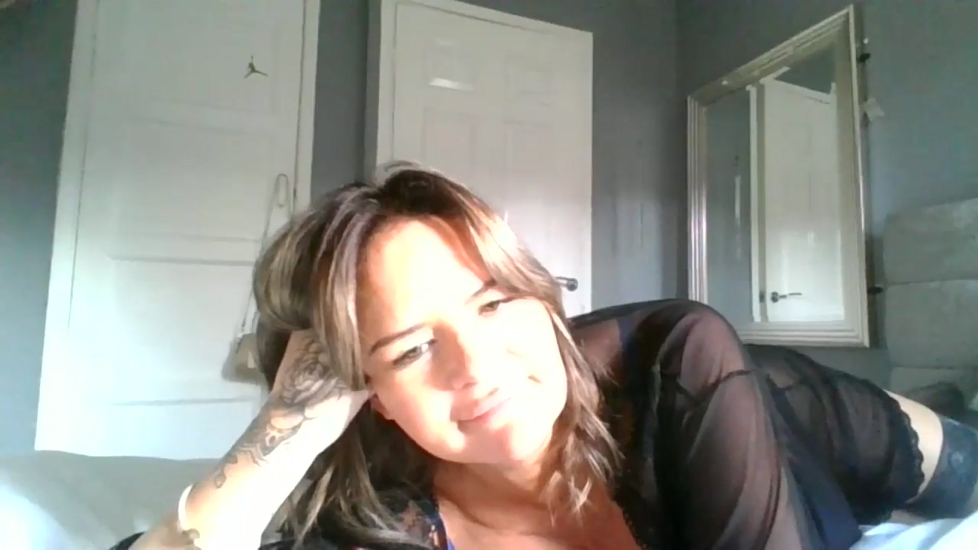 Gallery image thumbnail from Fitty_milf's myfreecams stream on, 12/04/2024, 11:34 image 17 of 20
