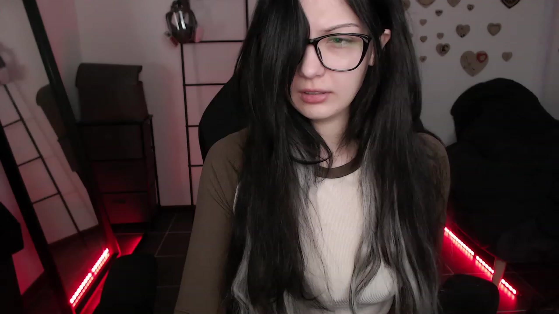 Gallery image thumbnail from FiveYears's myfreecams stream on, 07/23/2023, 02:17 image 3 of 20
