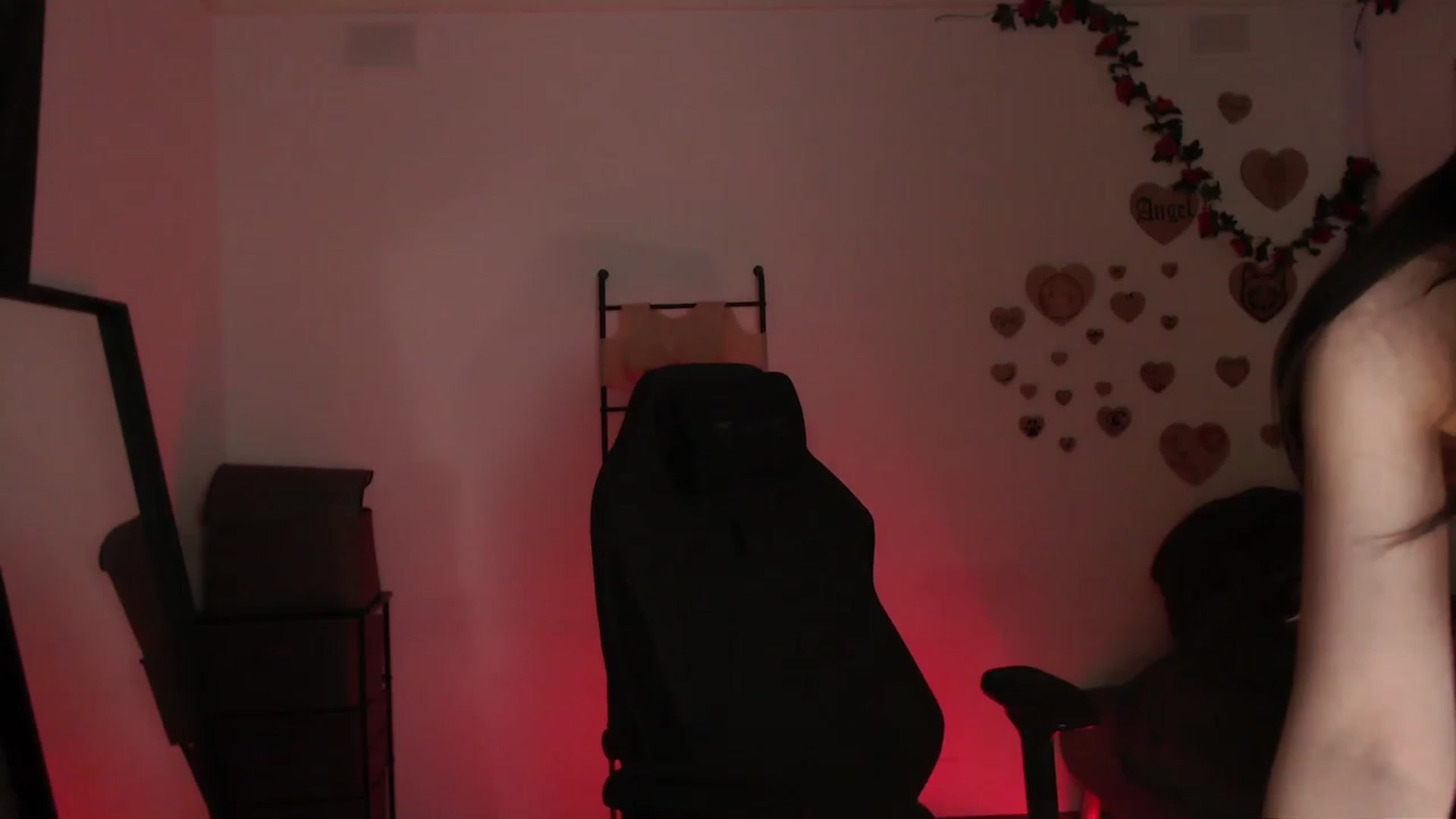 Gallery image thumbnail from FiveYears's myfreecams stream on, 07/23/2023, 04:51 image 3 of 20