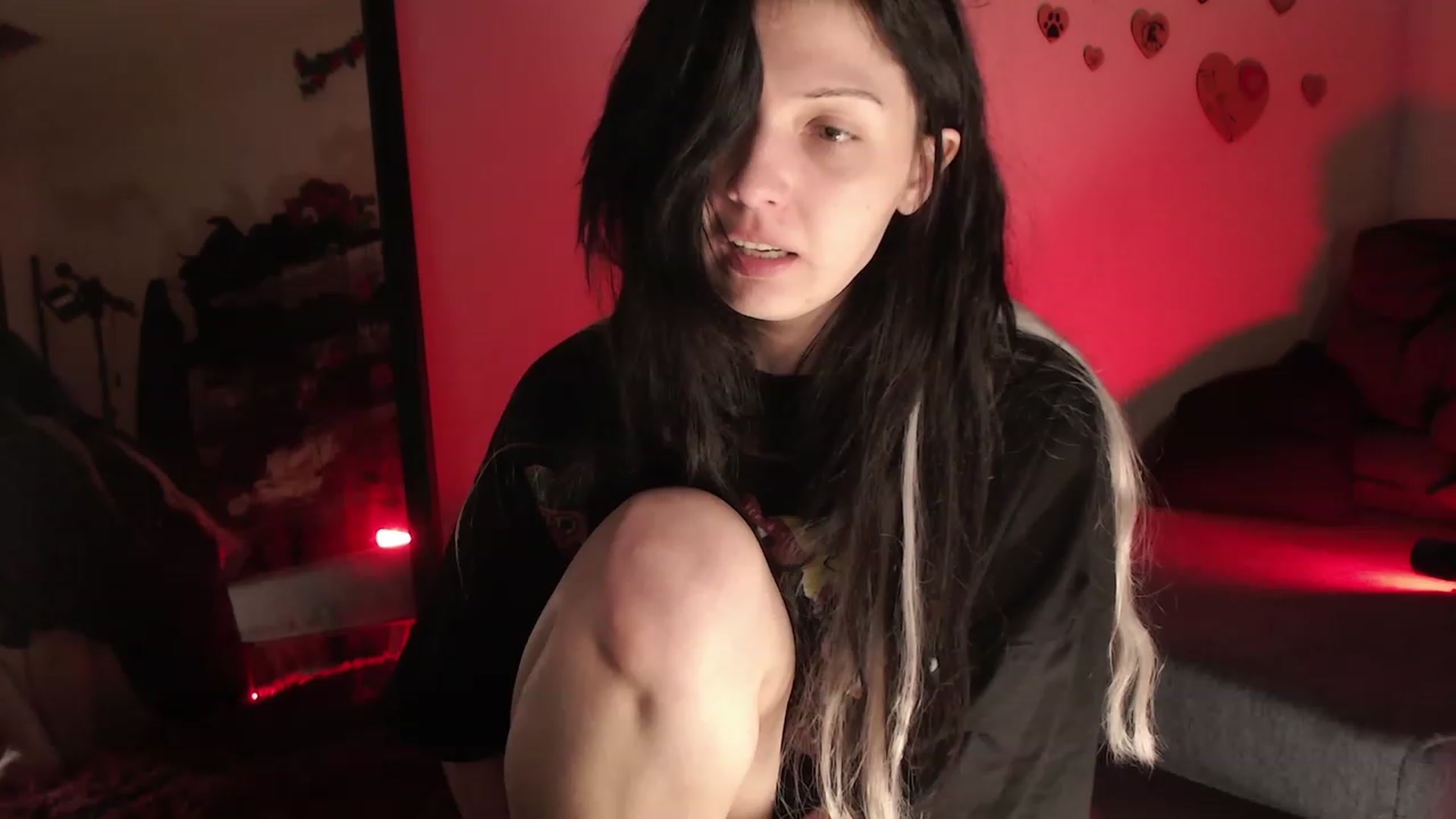 Gallery image thumbnail from FiveYears's myfreecams stream on, 07/23/2023, 07:41 image 14 of 20