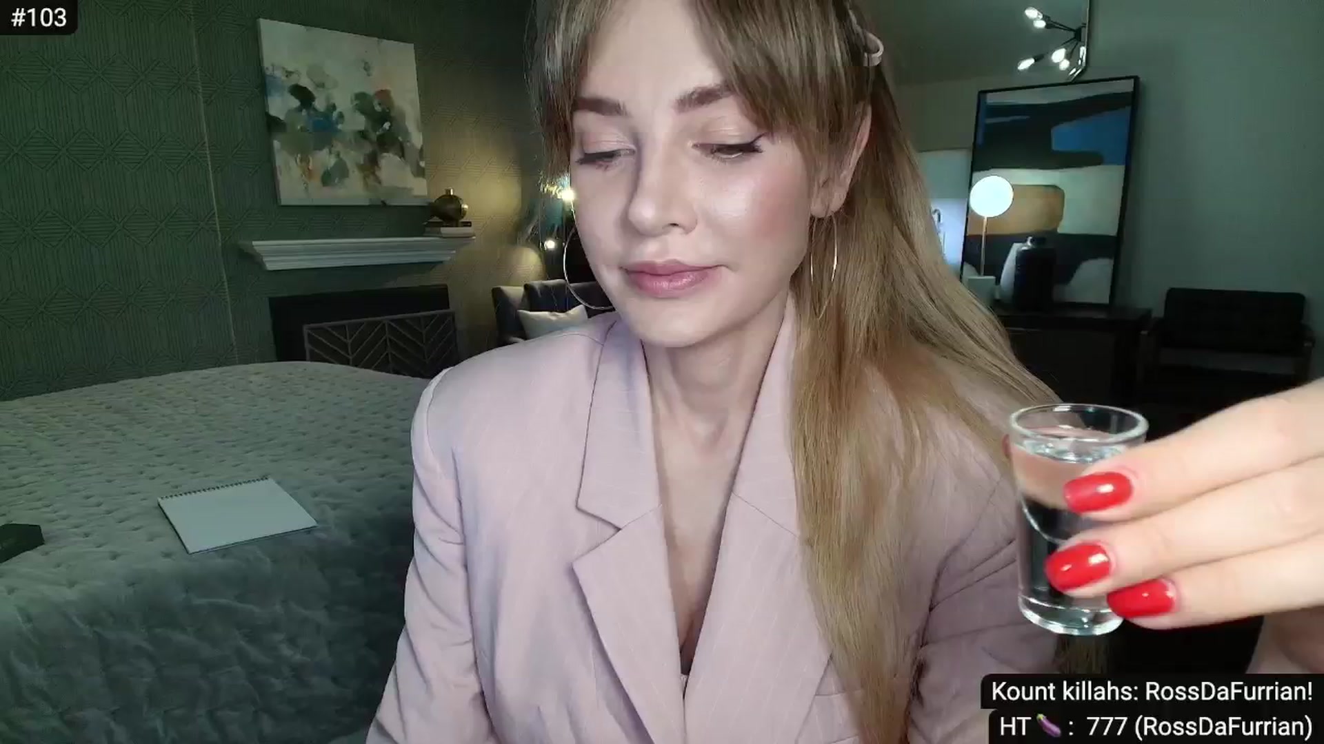 Gallery image thumbnail from Fivehead's myfreecams stream on, 09/22/2024, 07:38 image 1 of 20