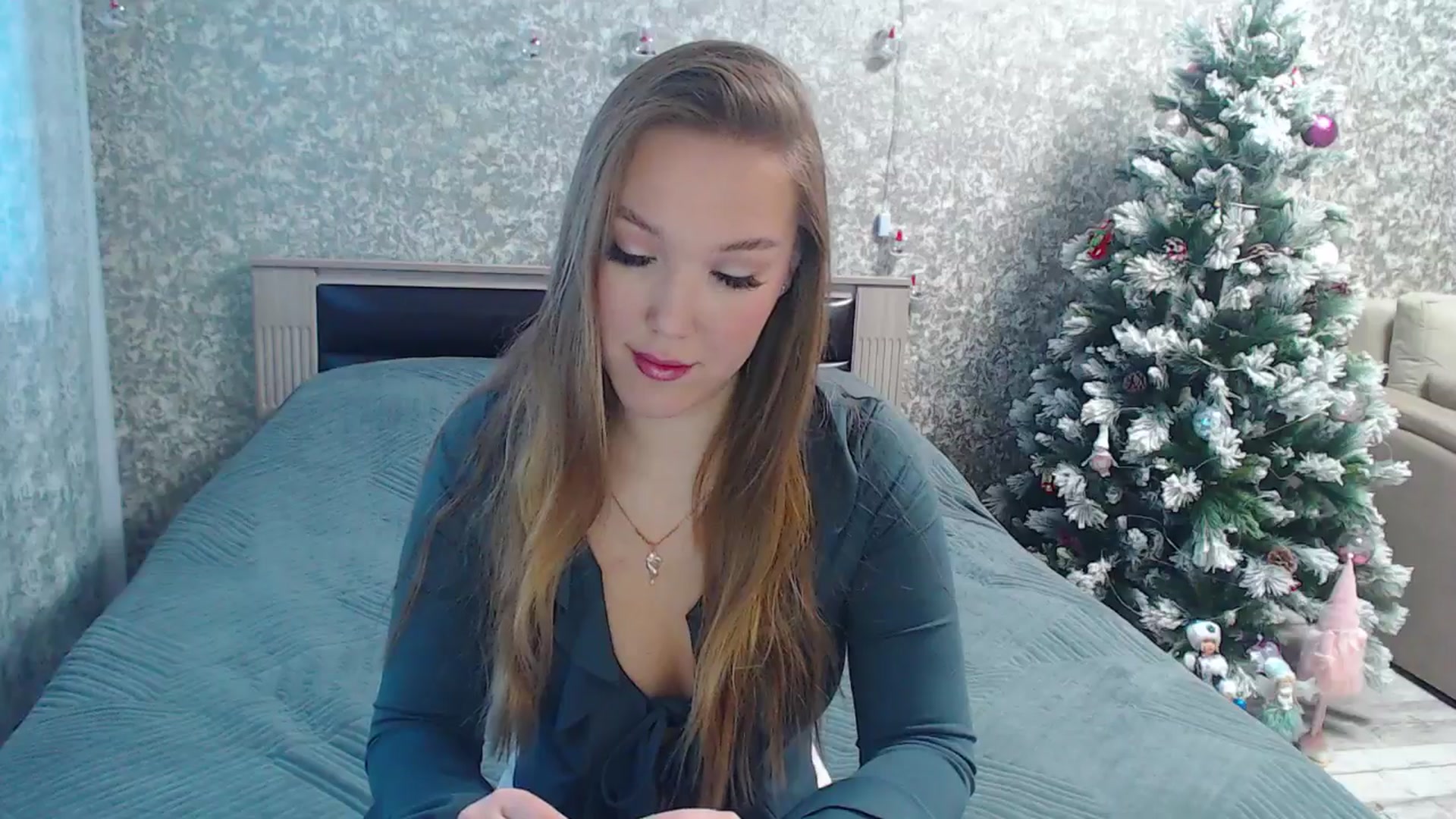 Gallery image thumbnail from Flame_inside1's myfreecams stream on, 01/14/2026, 06:15 image 6 of 20