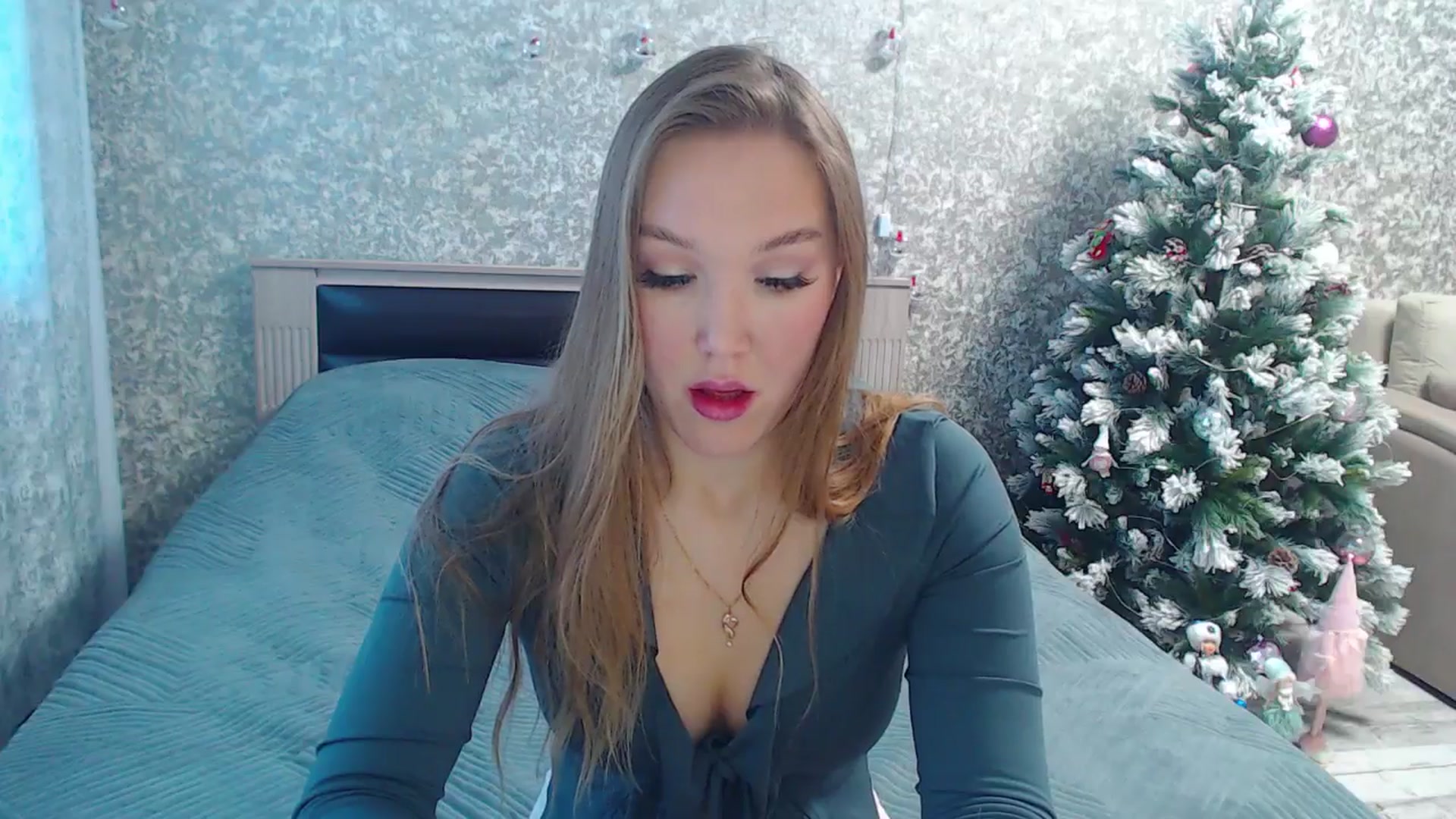 Gallery image thumbnail from Flame_inside1's myfreecams stream on, 01/14/2026, 07:08 image 4 of 20